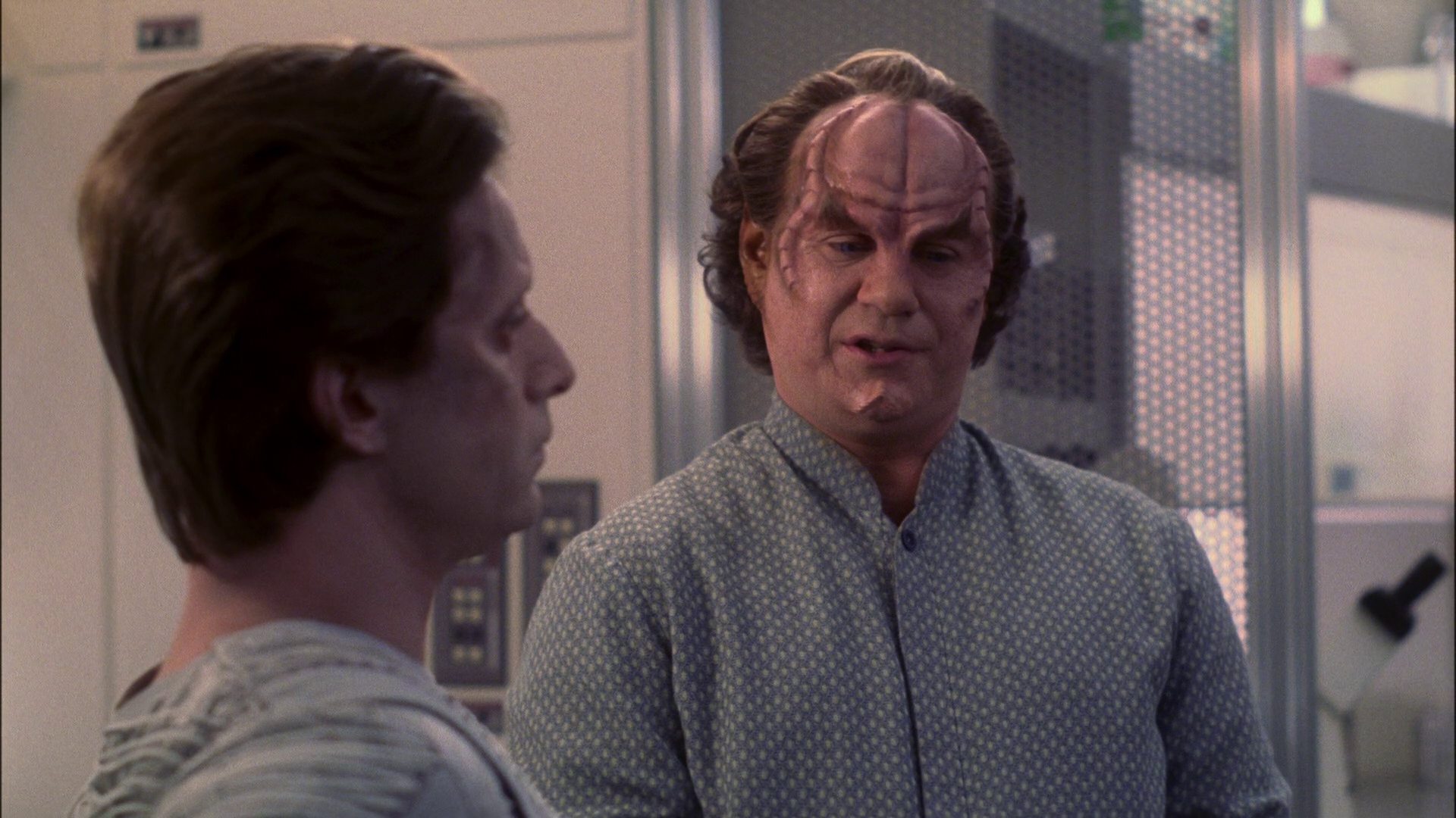 extant_StarTrek_ENT_1x13-DearDoctor_0999.jpg