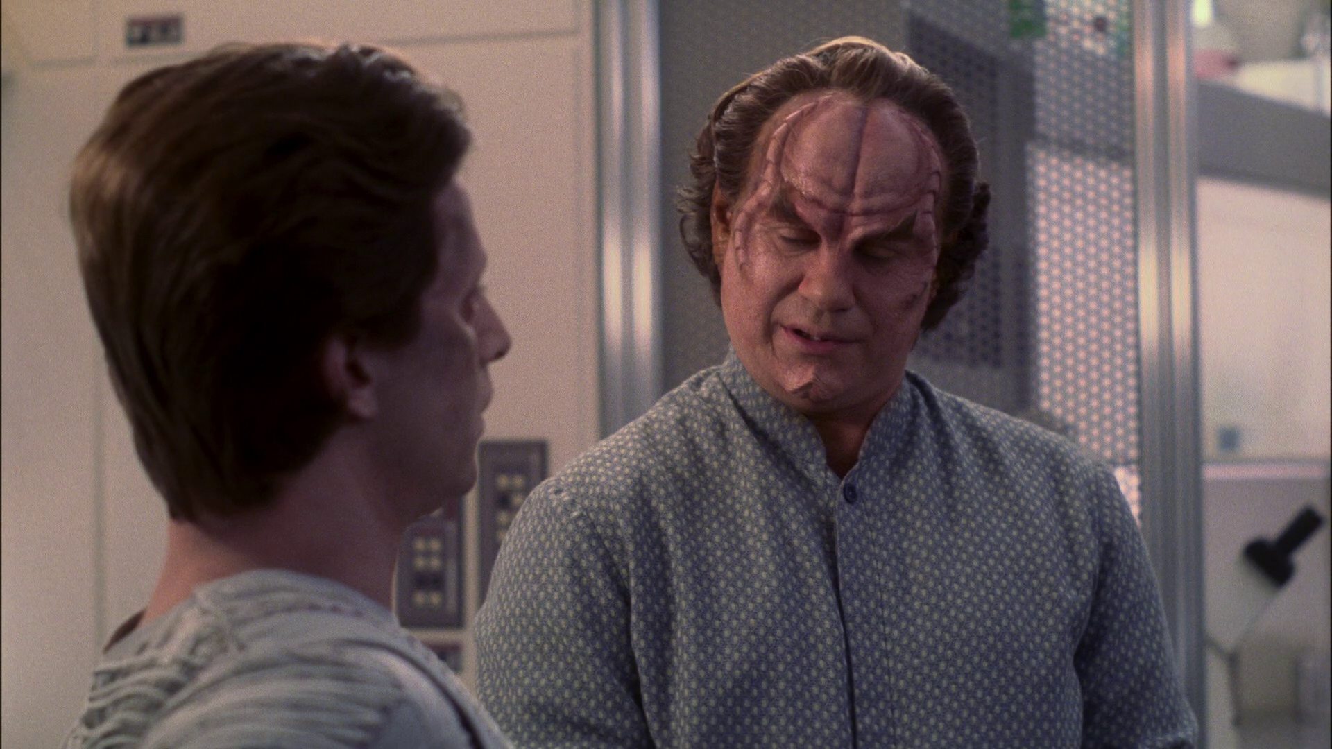 extant_StarTrek_ENT_1x13-DearDoctor_1001.jpg