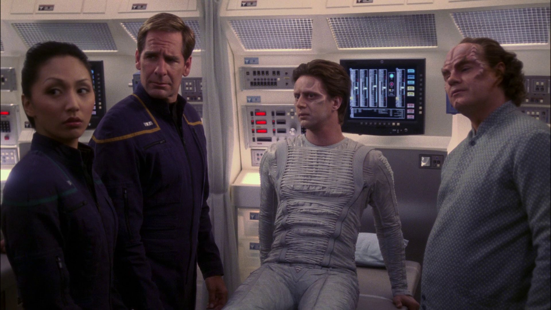 extant_StarTrek_ENT_1x13-DearDoctor_1041.jpg