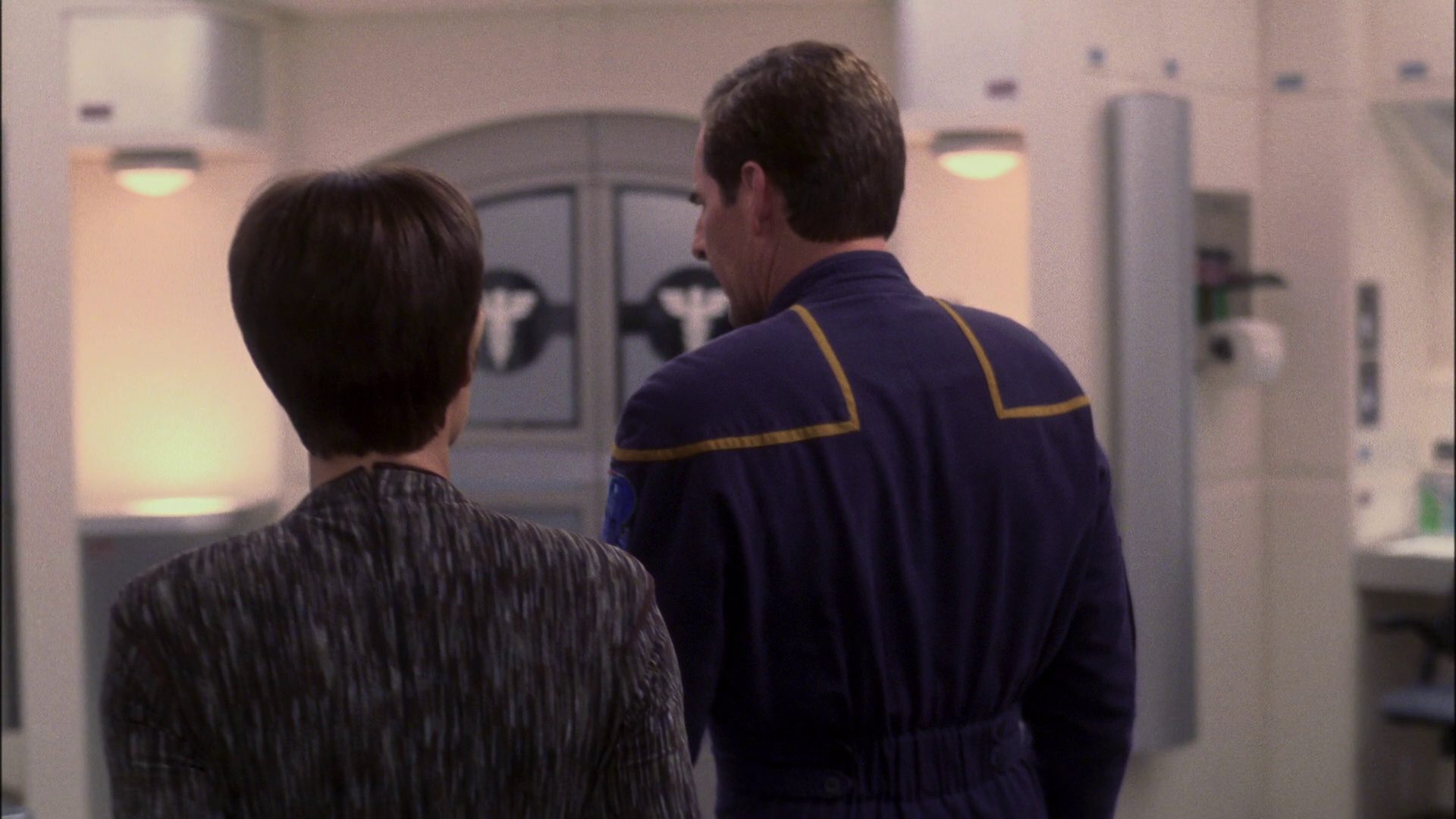 extant_StarTrek_ENT_1x13-DearDoctor_1070.jpg