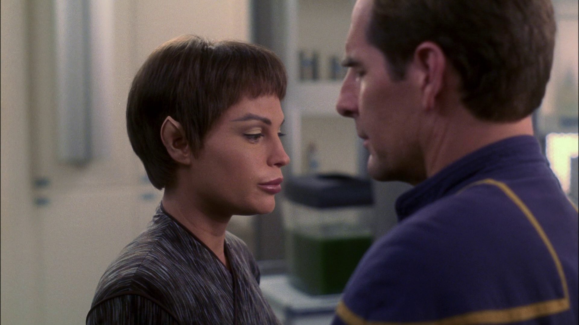extant_StarTrek_ENT_1x13-DearDoctor_1092.jpg