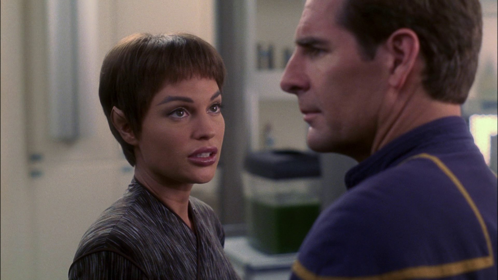 extant_StarTrek_ENT_1x13-DearDoctor_1094.jpg