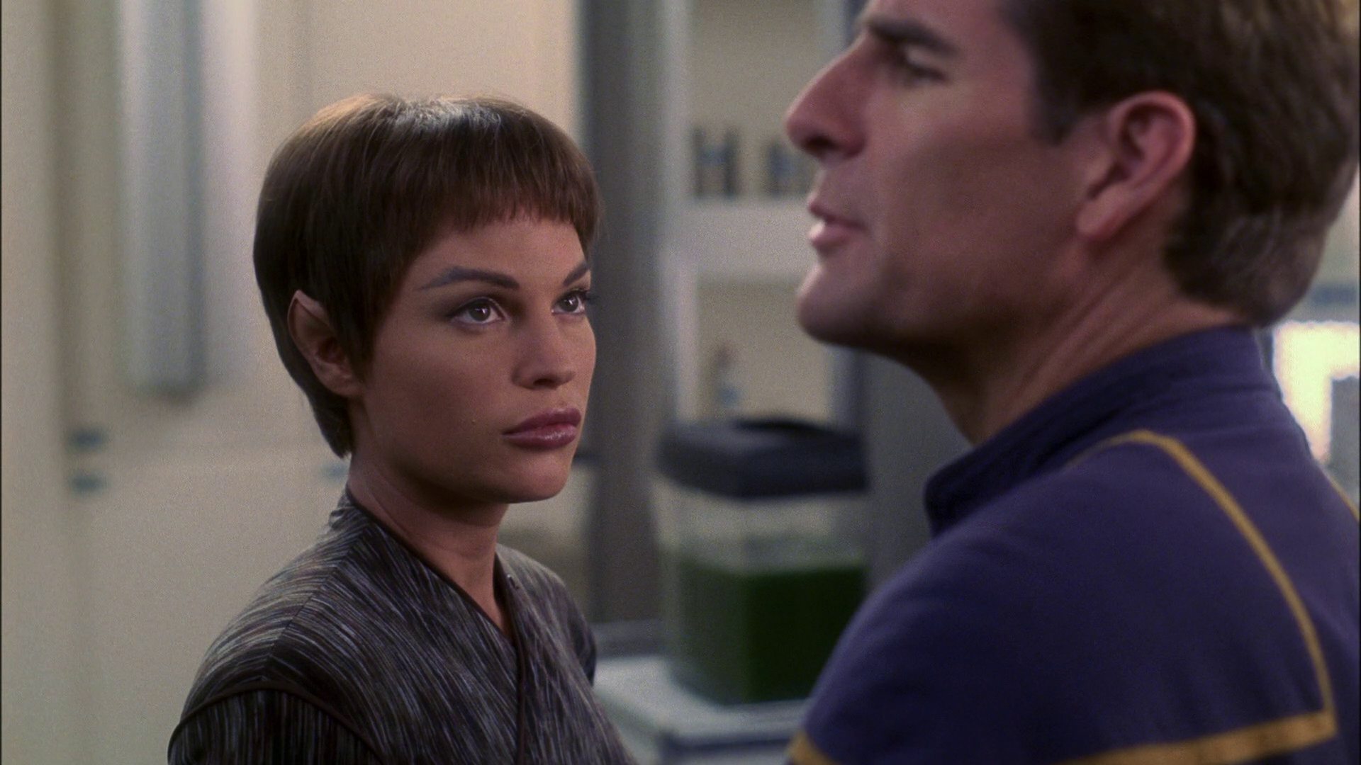 extant_StarTrek_ENT_1x13-DearDoctor_1101.jpg