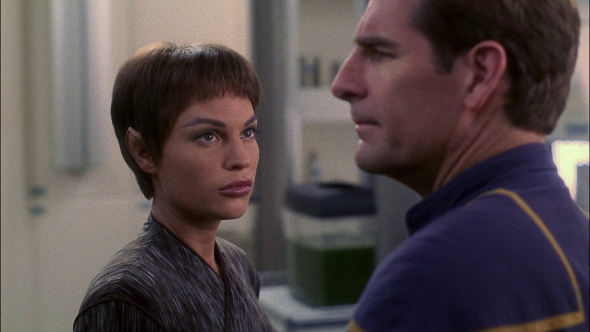 extant_StarTrek_ENT_1x13-DearDoctor_1102.jpg