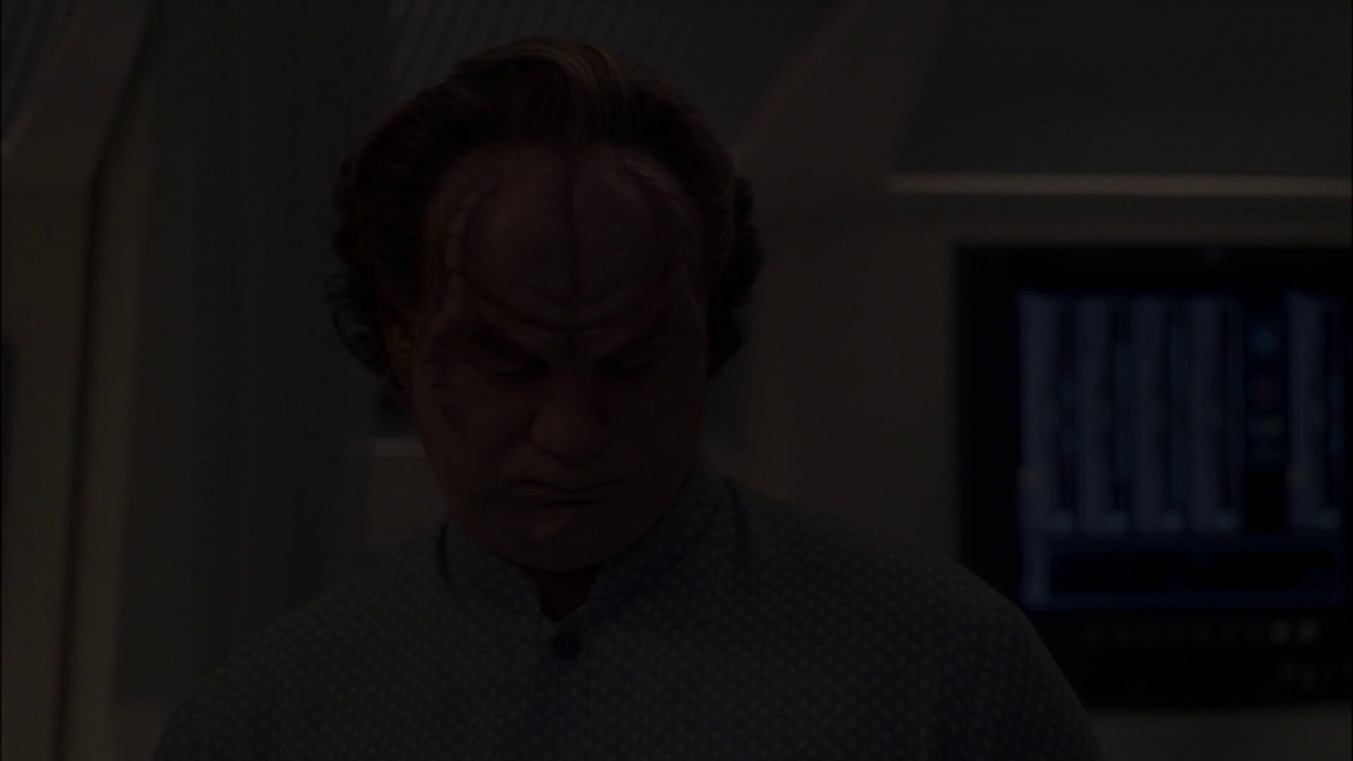 extant_StarTrek_ENT_1x13-DearDoctor_1136.jpg