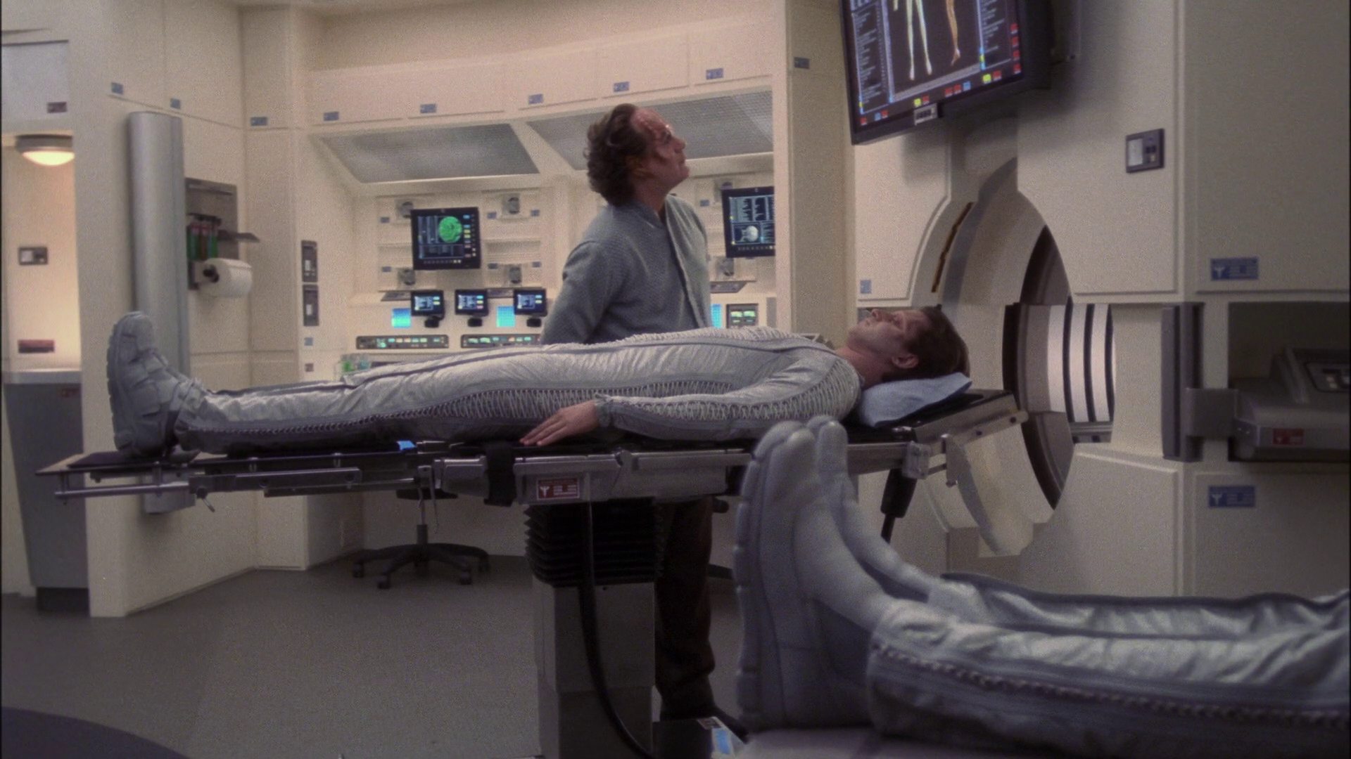 extant_StarTrek_ENT_1x13-DearDoctor_1167.jpg