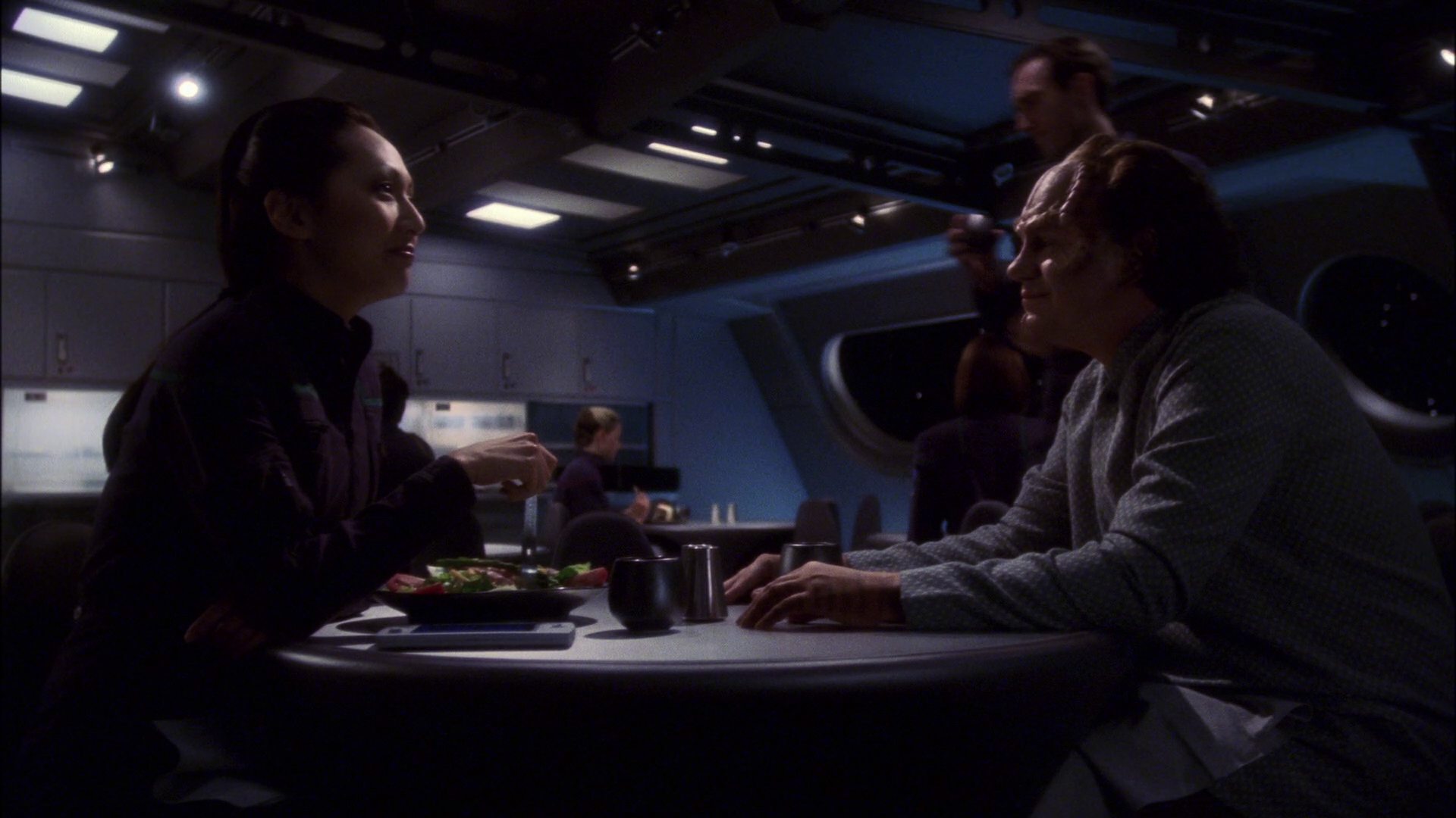 extant_StarTrek_ENT_1x13-DearDoctor_1192.jpg