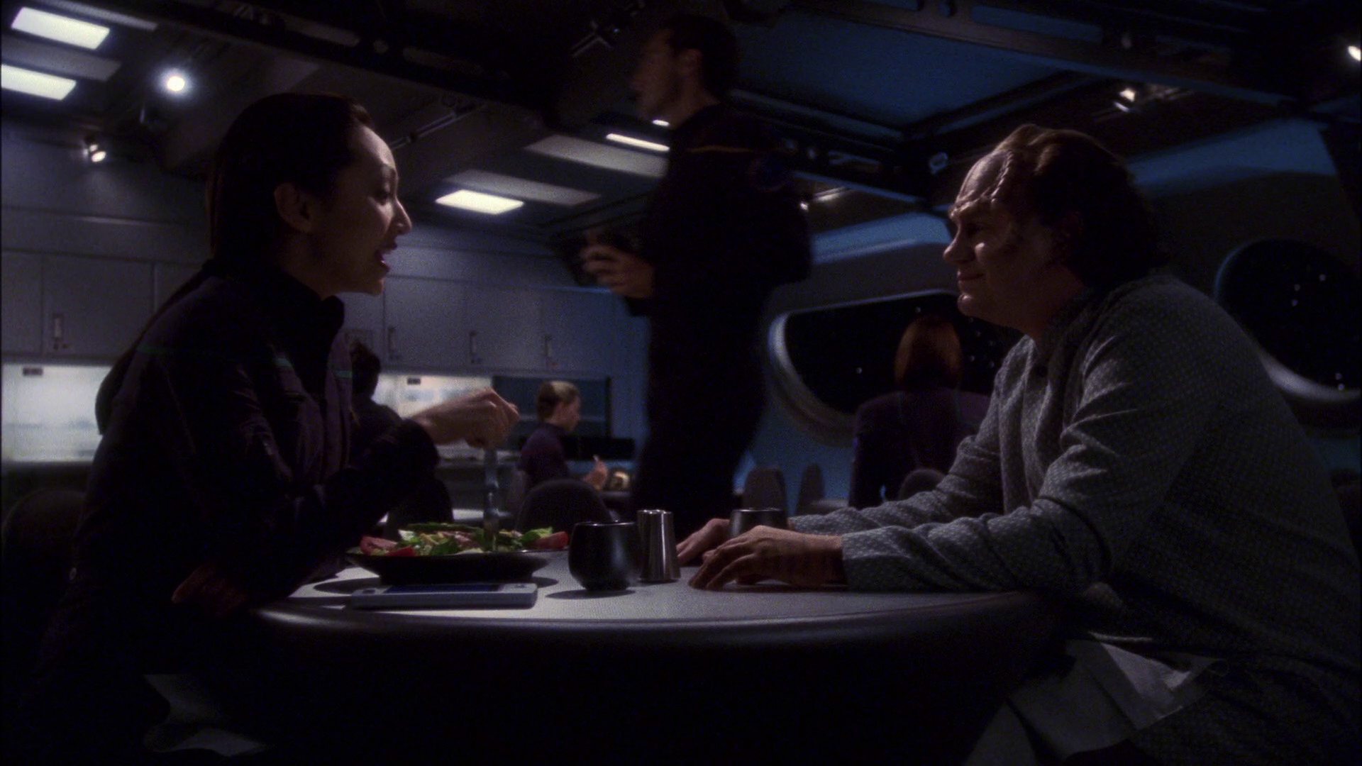 extant_StarTrek_ENT_1x13-DearDoctor_1193.jpg