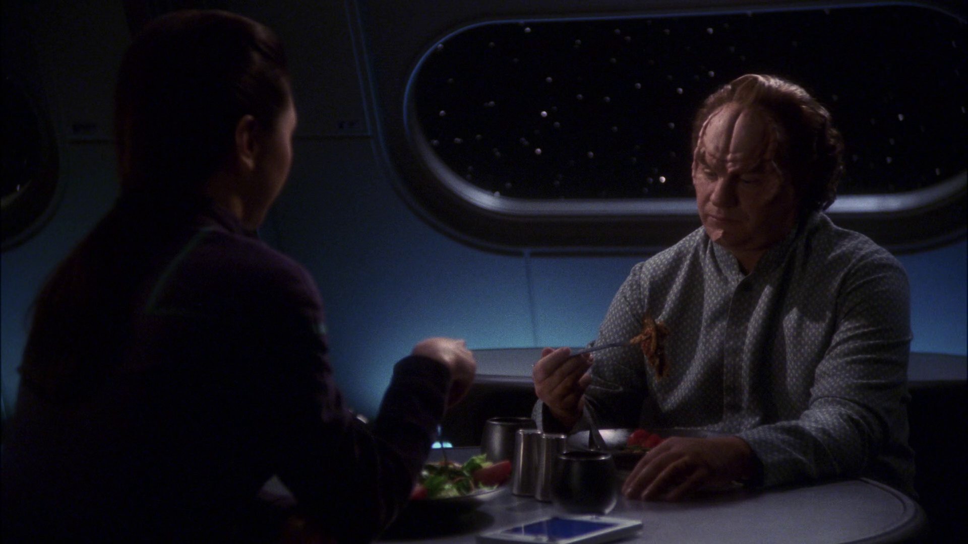 extant_StarTrek_ENT_1x13-DearDoctor_1209.jpg