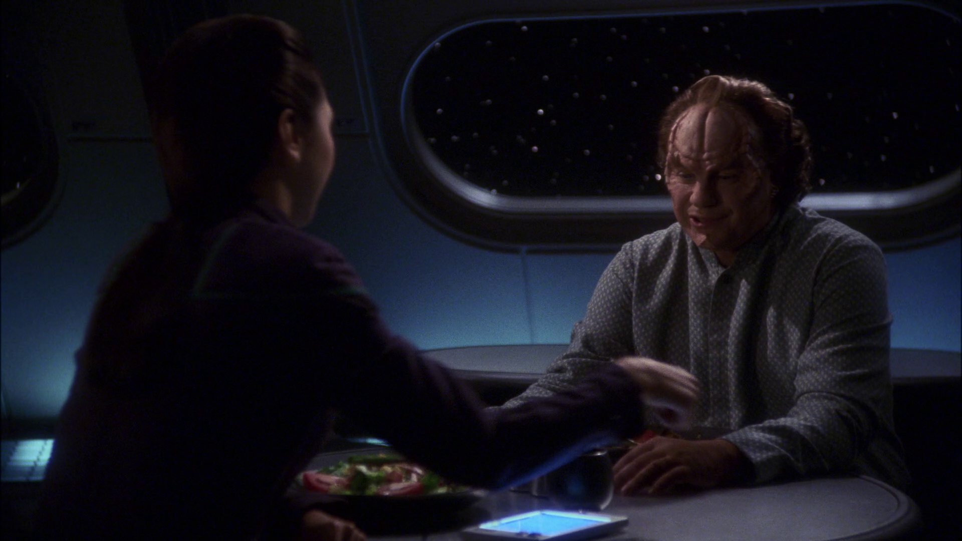 extant_StarTrek_ENT_1x13-DearDoctor_1301.jpg
