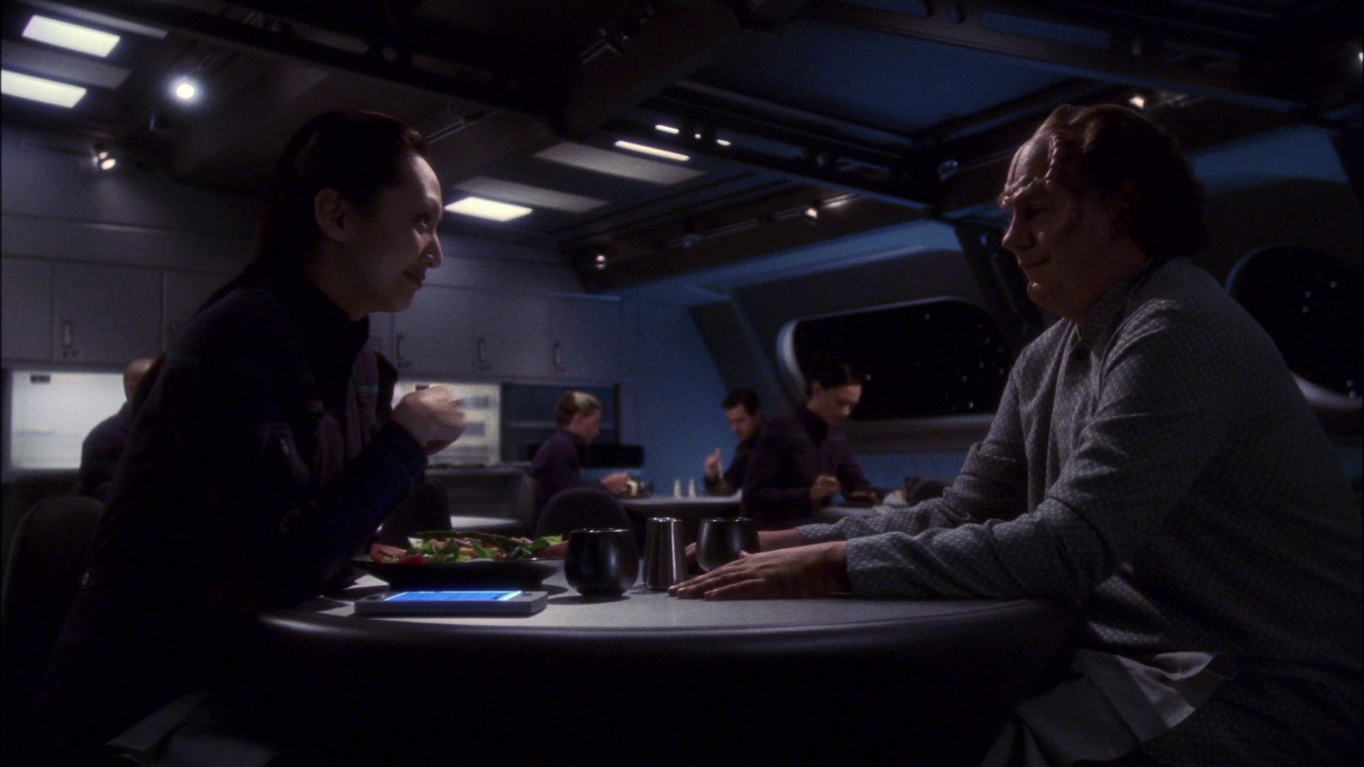 extant_StarTrek_ENT_1x13-DearDoctor_1332.jpg