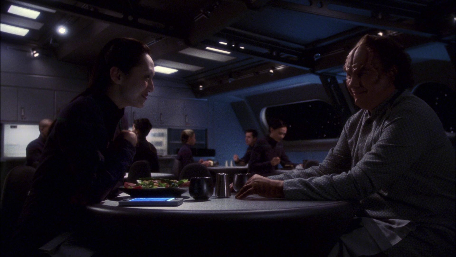 extant_StarTrek_ENT_1x13-DearDoctor_1335.jpg