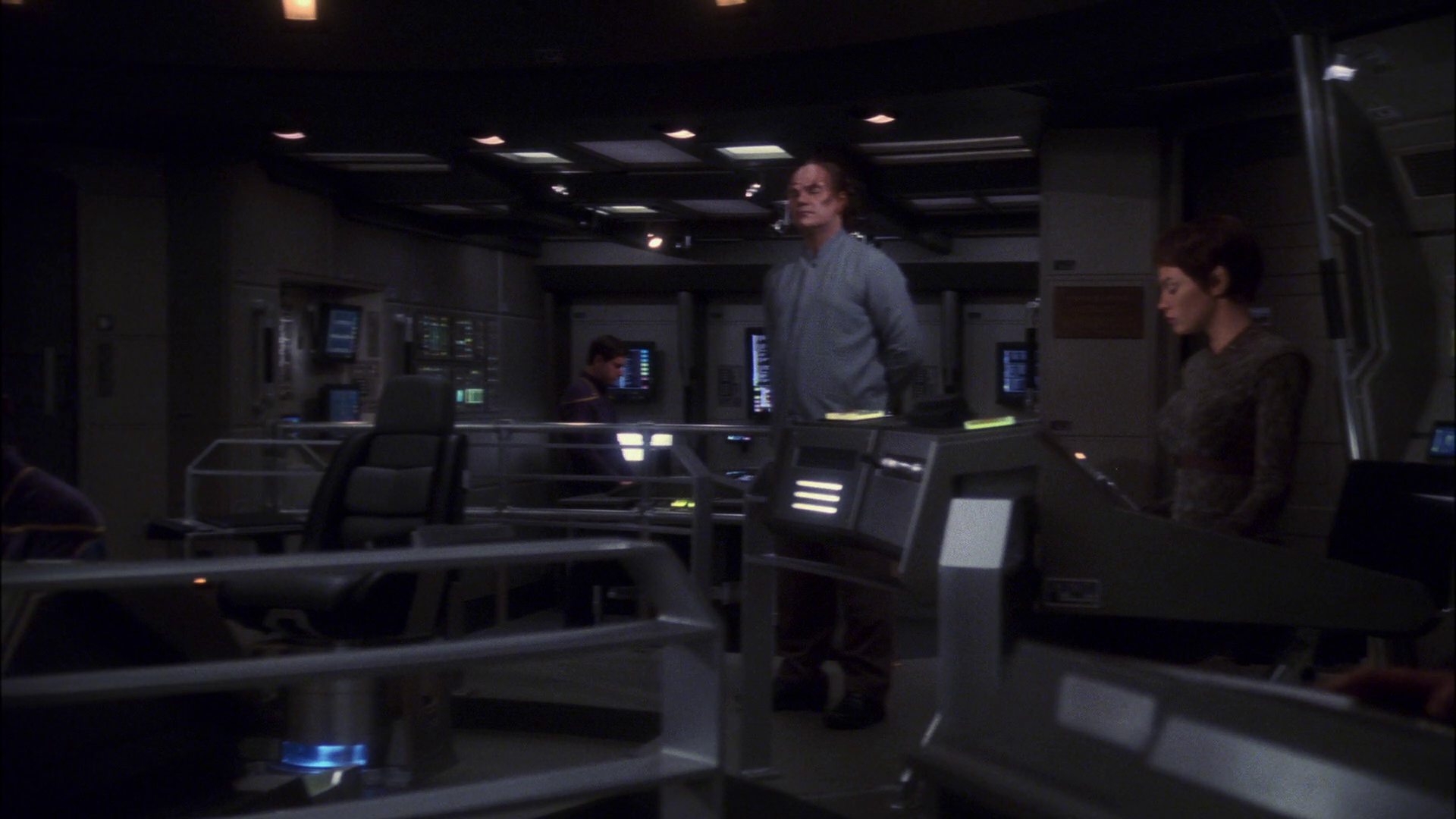 extant_StarTrek_ENT_1x13-DearDoctor_1349.jpg