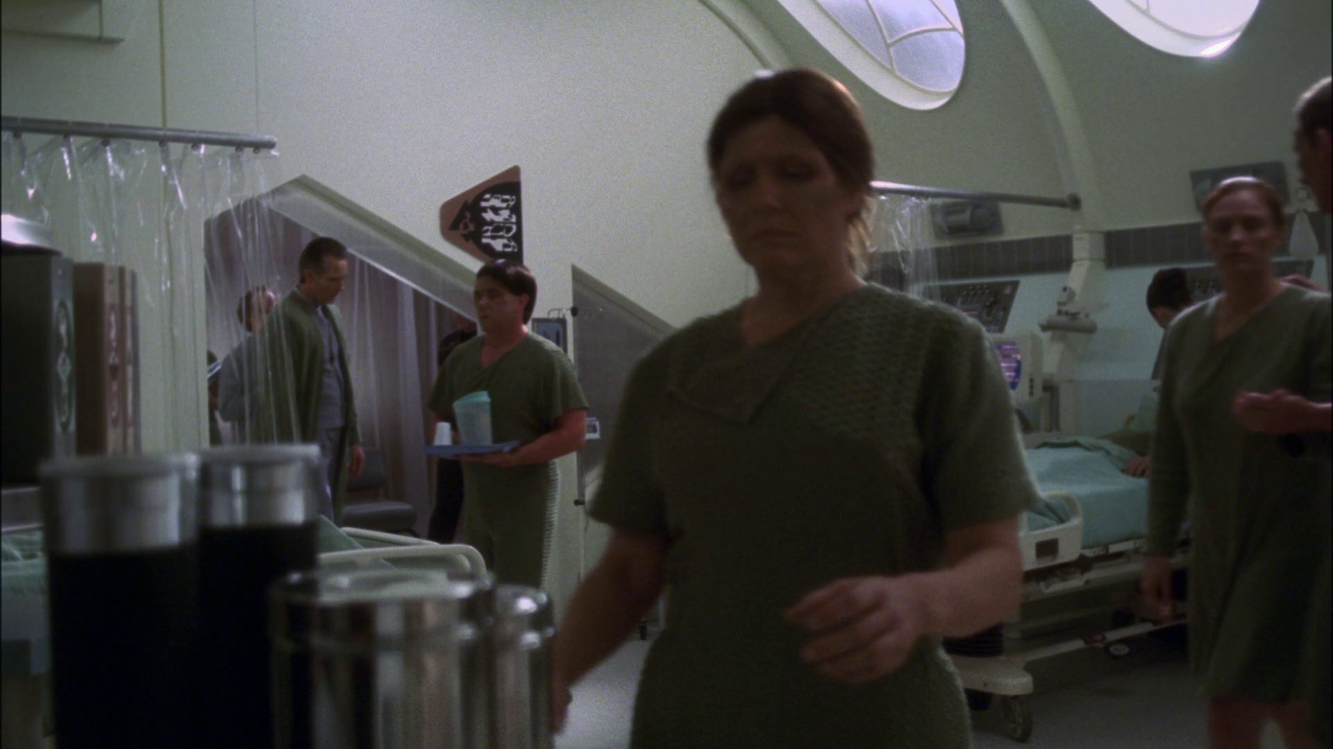 extant_StarTrek_ENT_1x13-DearDoctor_1390.jpg