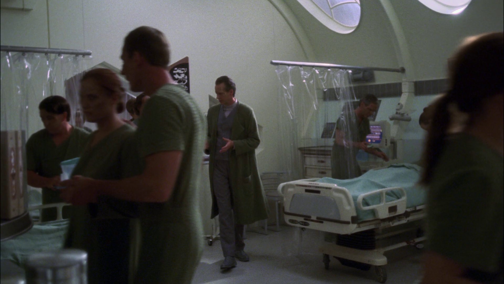 extant_StarTrek_ENT_1x13-DearDoctor_1393.jpg