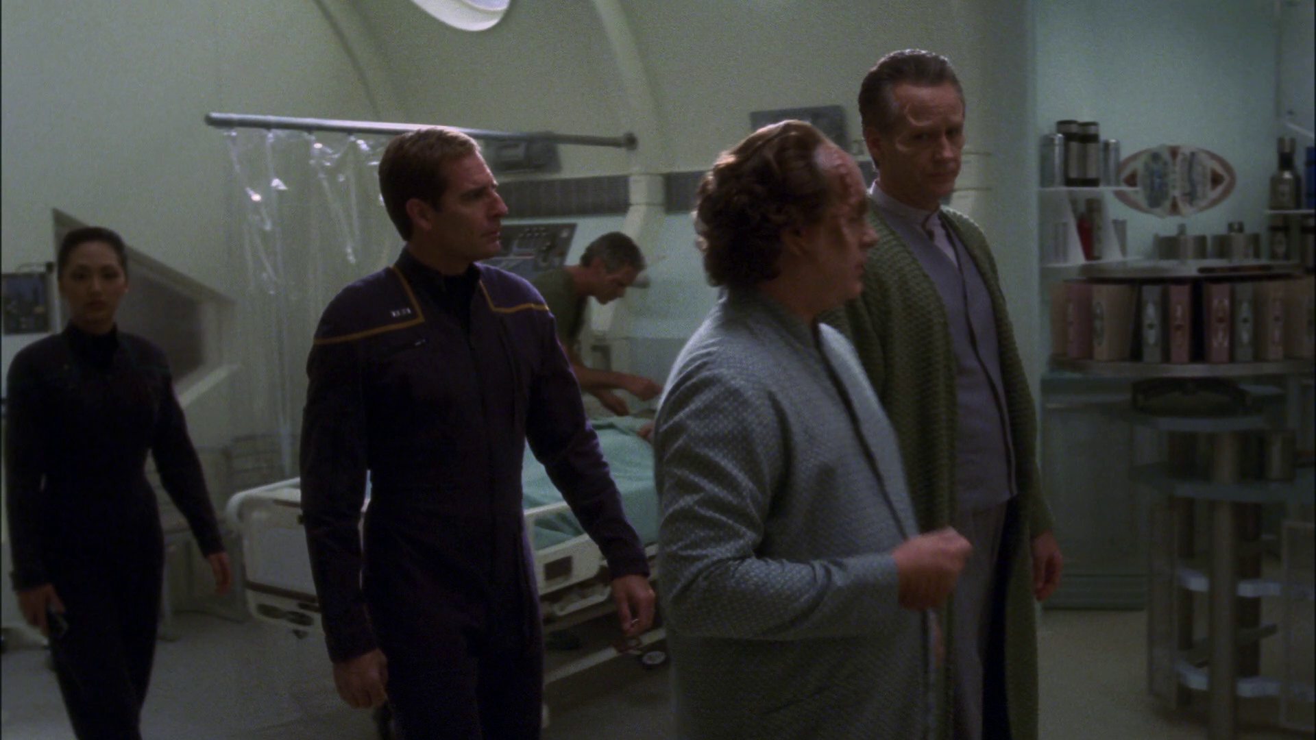 extant_StarTrek_ENT_1x13-DearDoctor_1399.jpg