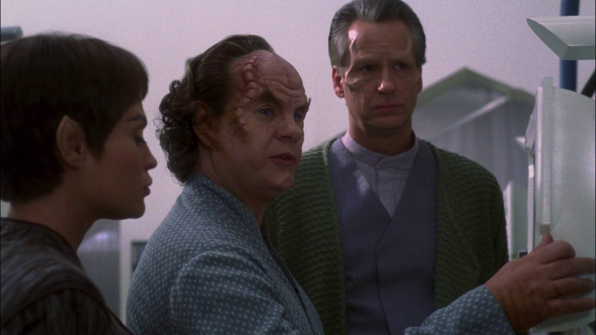 extant_StarTrek_ENT_1x13-DearDoctor_1430.jpg