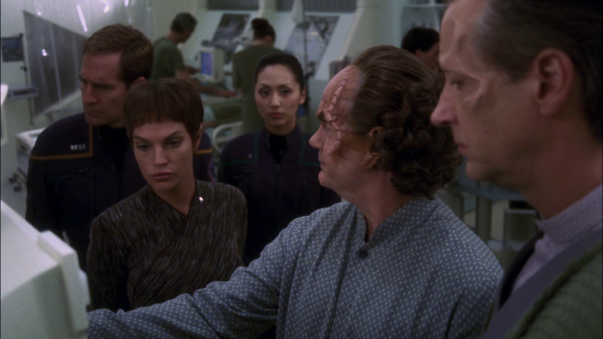 extant_StarTrek_ENT_1x13-DearDoctor_1438.jpg