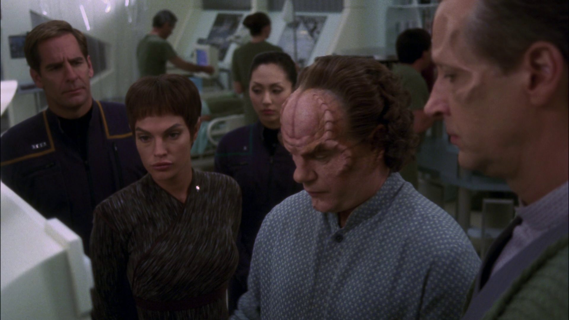 extant_StarTrek_ENT_1x13-DearDoctor_1441.jpg