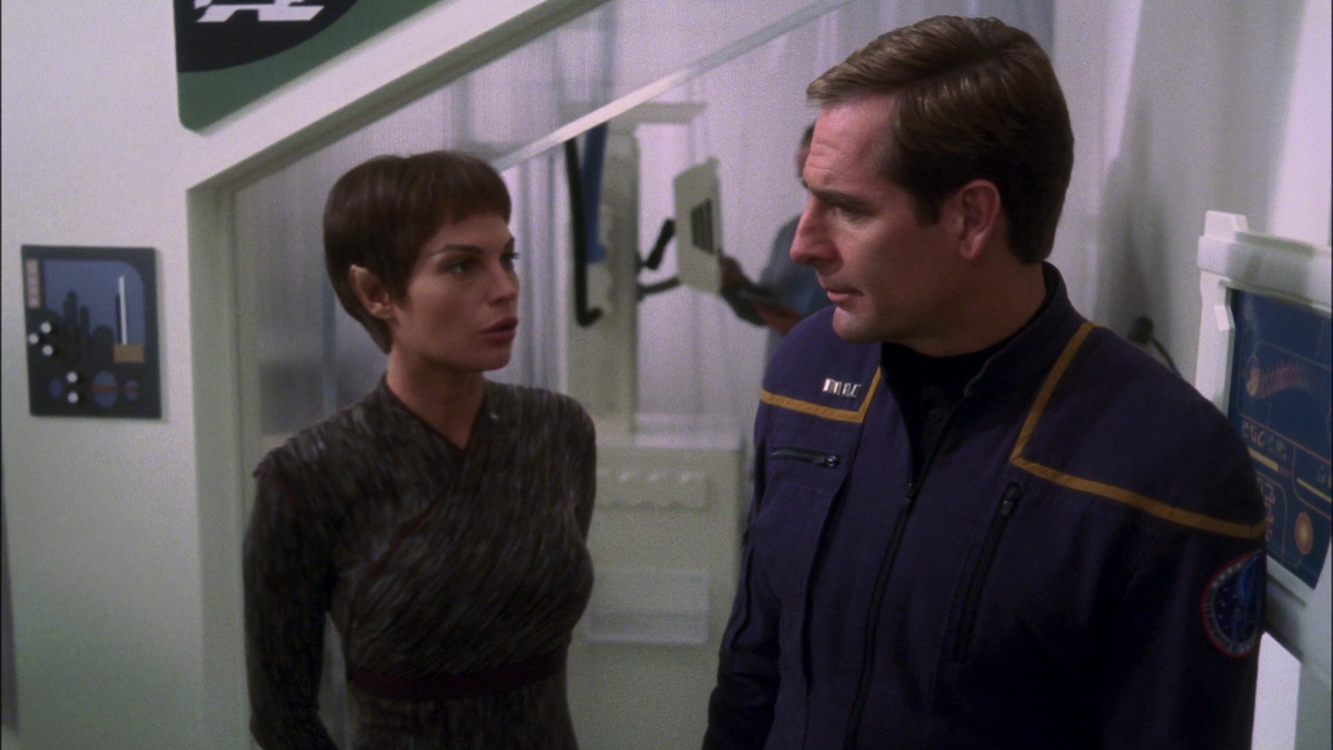 extant_StarTrek_ENT_1x13-DearDoctor_1488.jpg