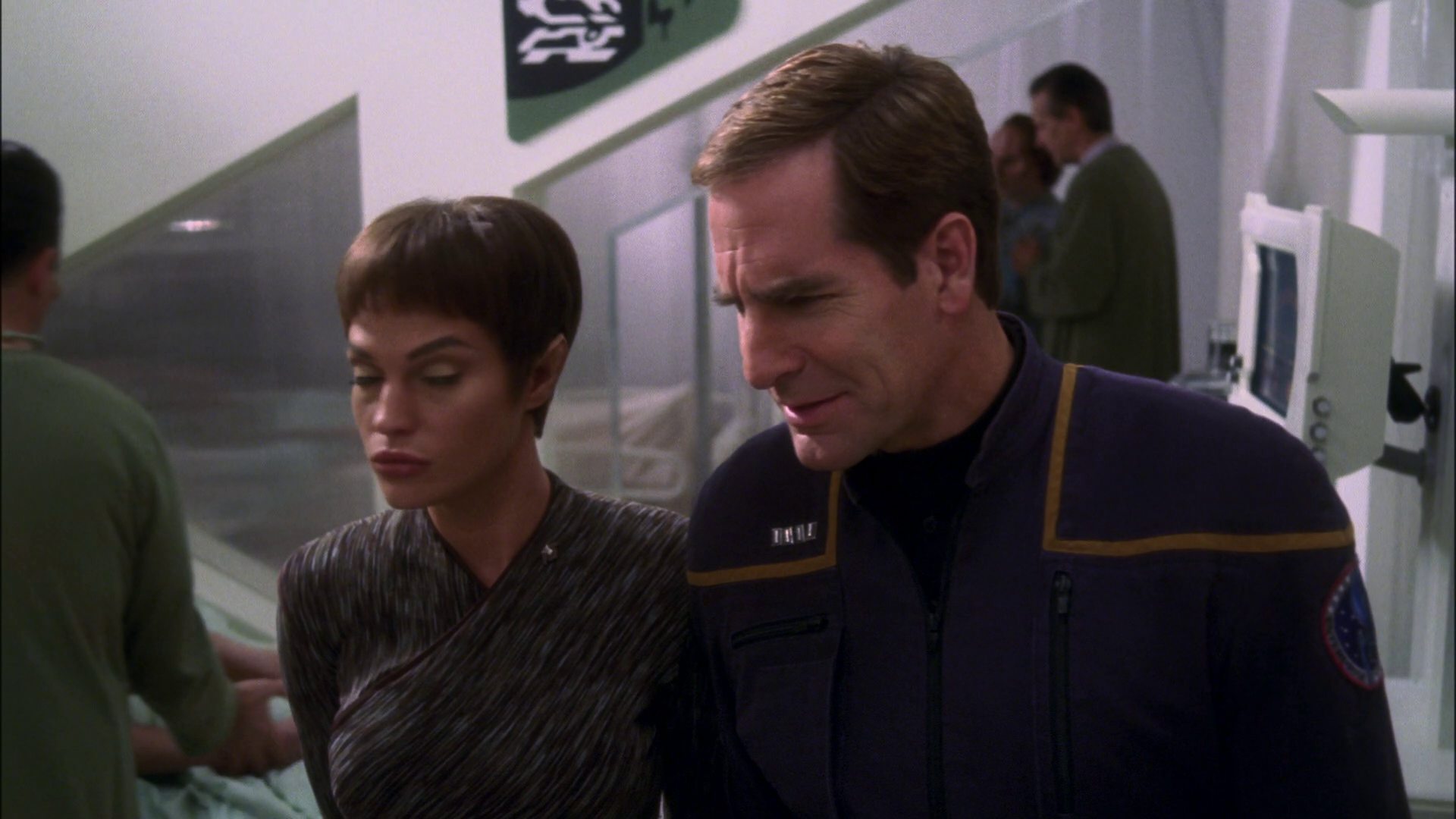 extant_StarTrek_ENT_1x13-DearDoctor_1493.jpg