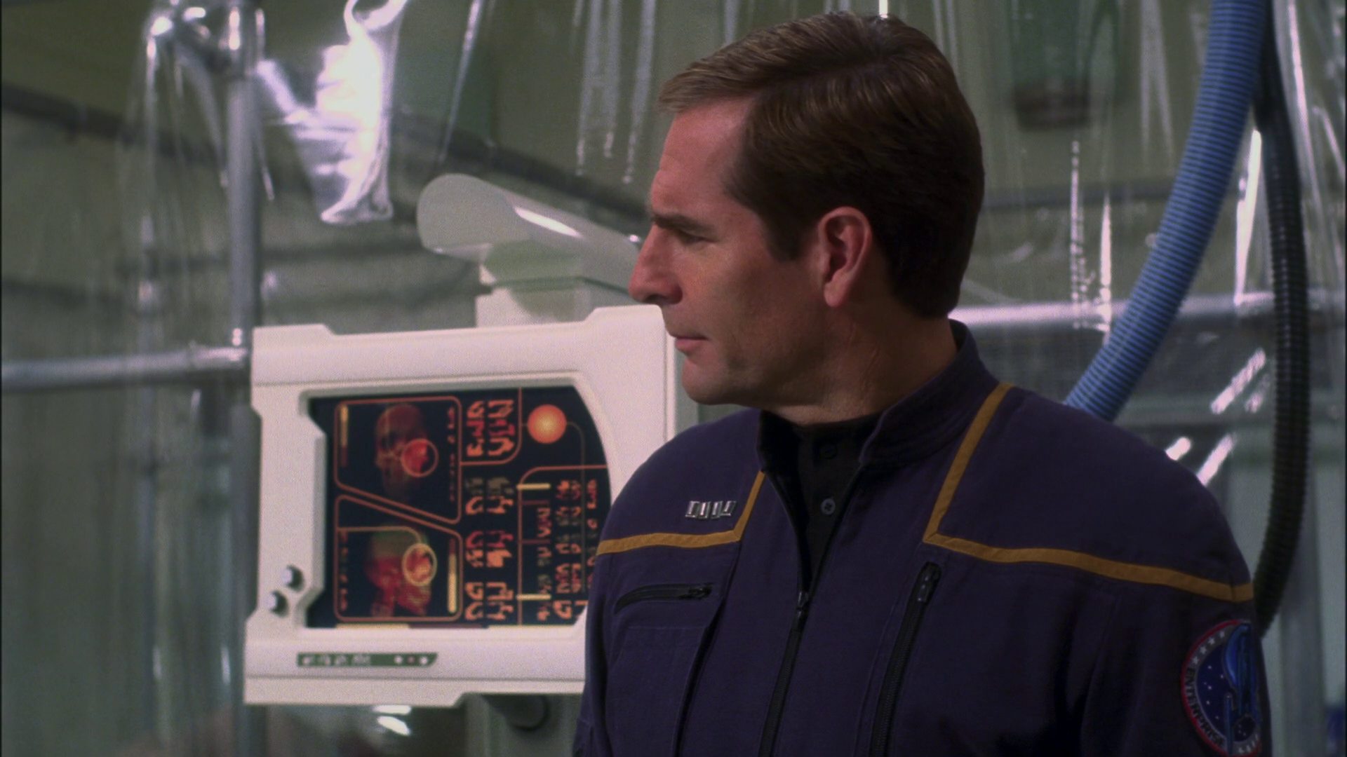 extant_StarTrek_ENT_1x13-DearDoctor_1516.jpg