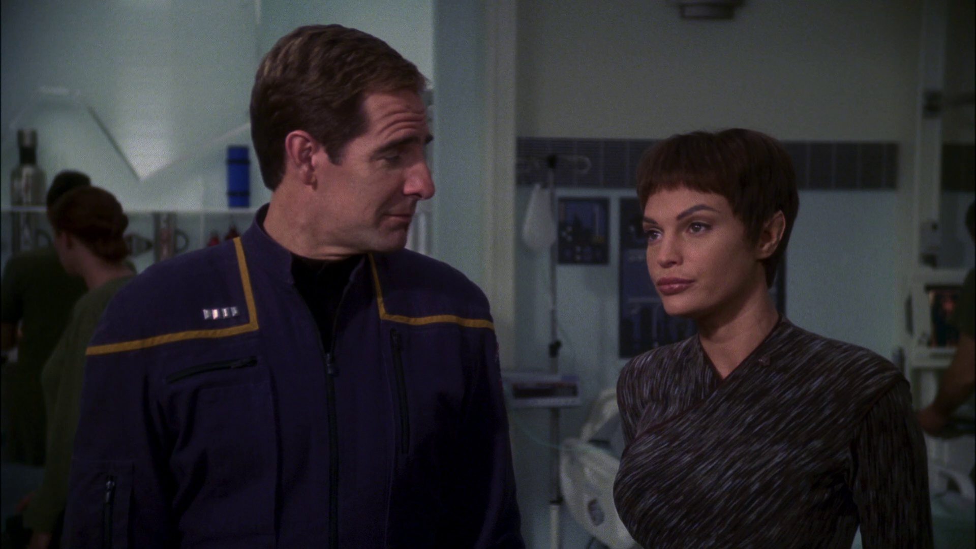 extant_StarTrek_ENT_1x13-DearDoctor_1565.jpg