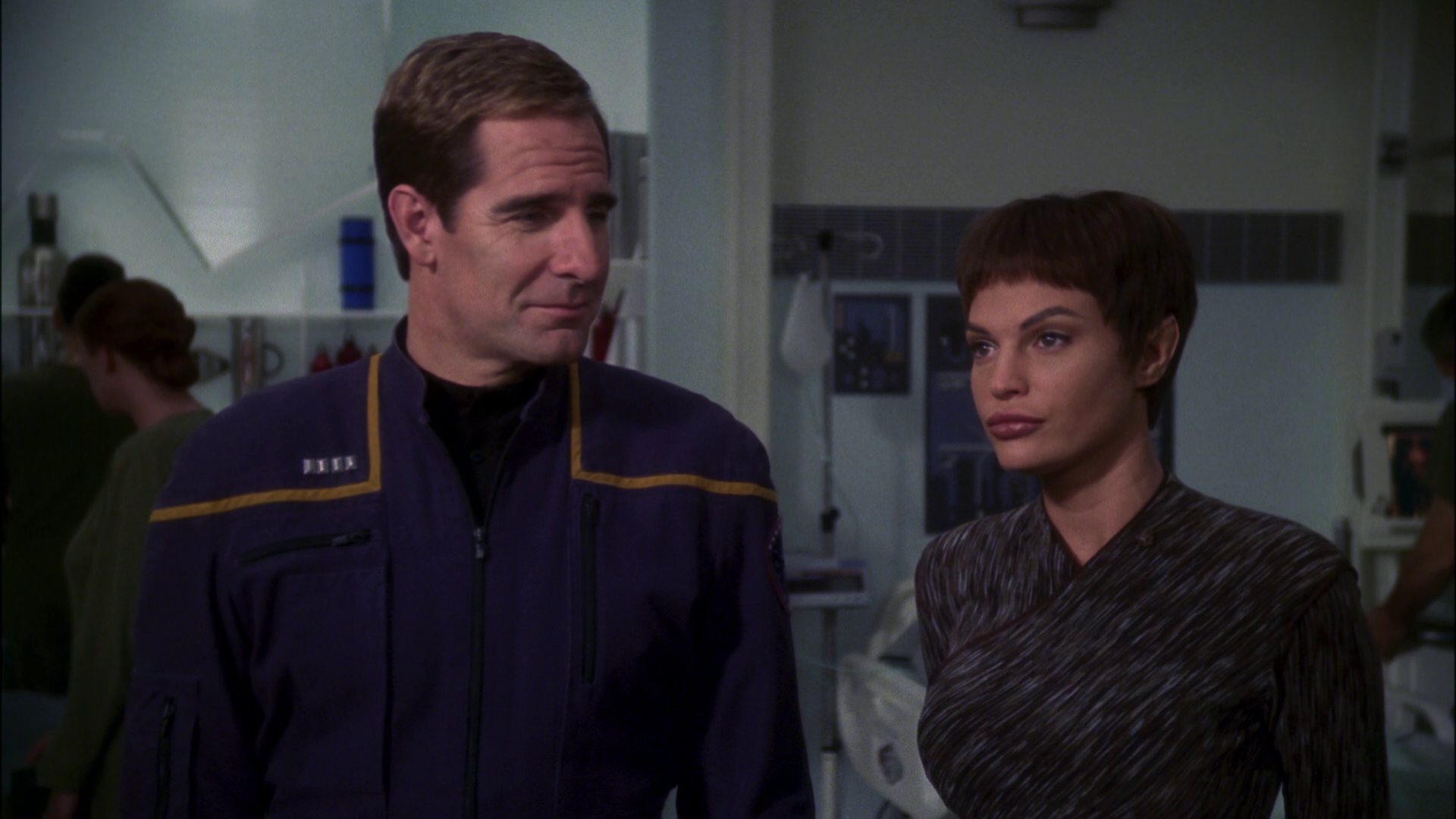 extant_StarTrek_ENT_1x13-DearDoctor_1566.jpg