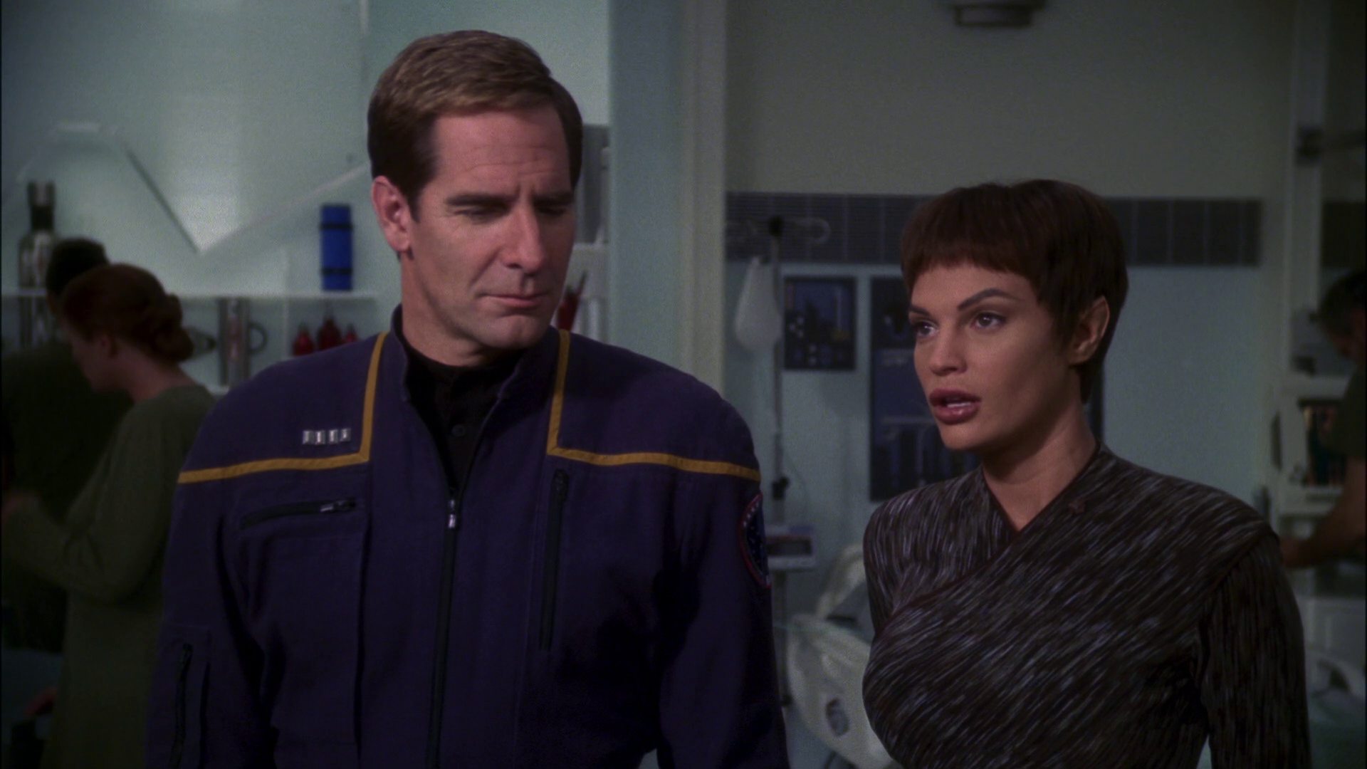 extant_StarTrek_ENT_1x13-DearDoctor_1567.jpg