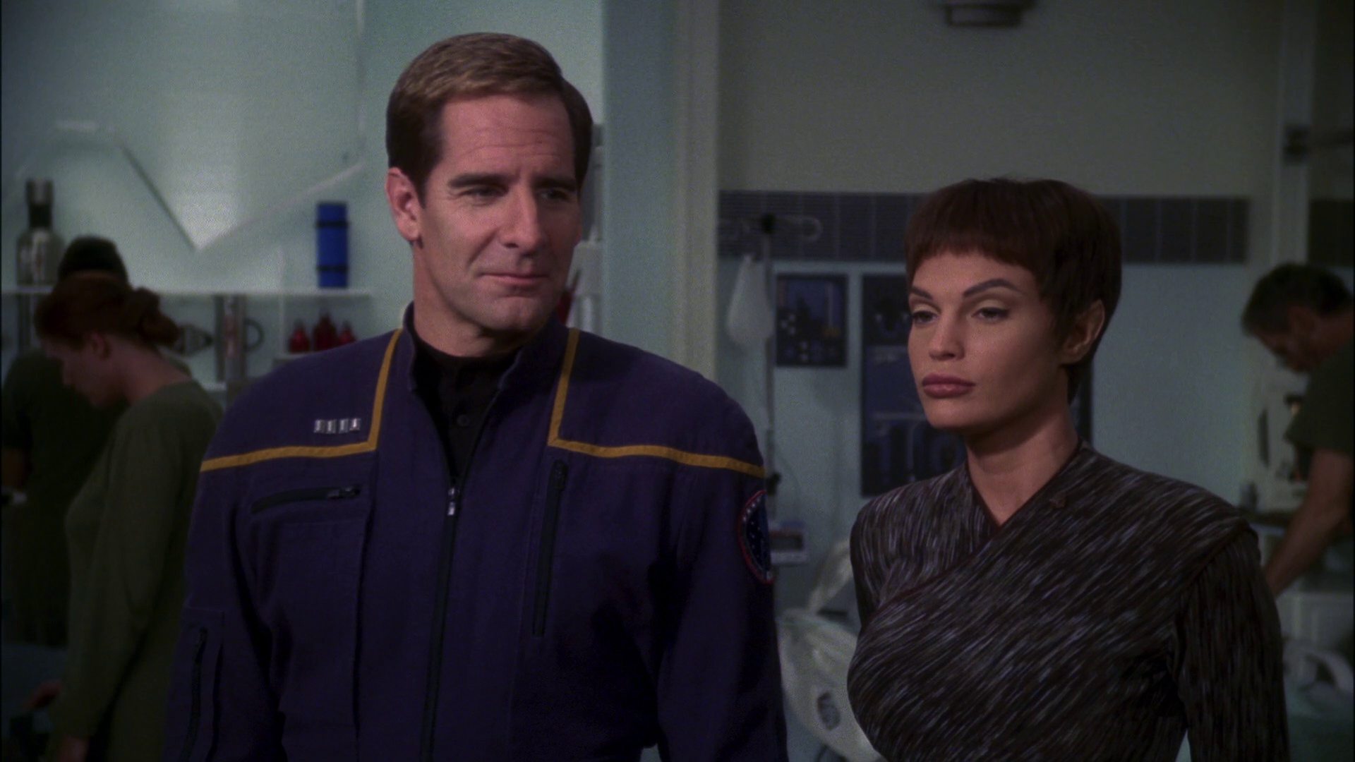 extant_StarTrek_ENT_1x13-DearDoctor_1572.jpg