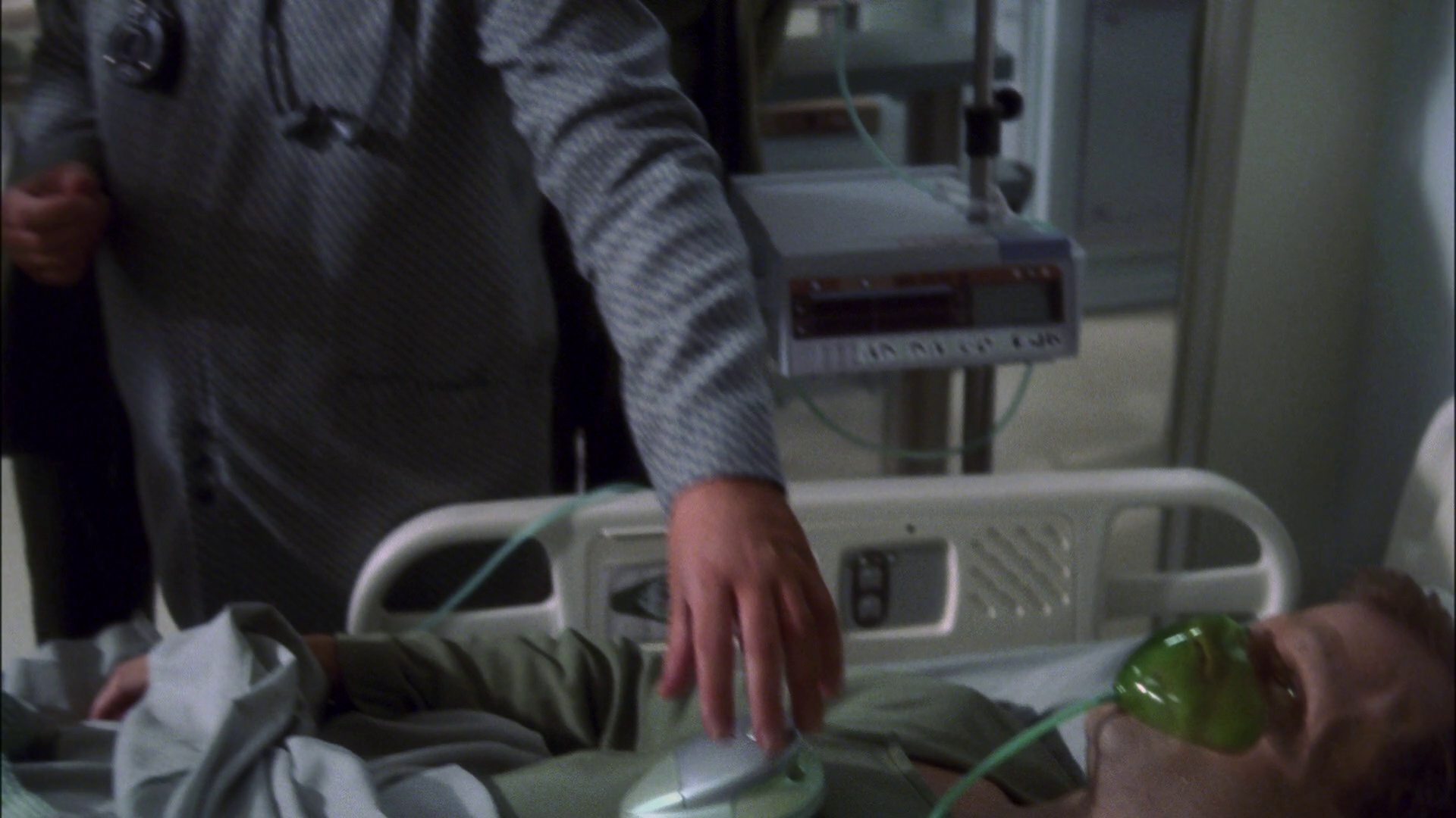 extant_StarTrek_ENT_1x13-DearDoctor_1613.jpg
