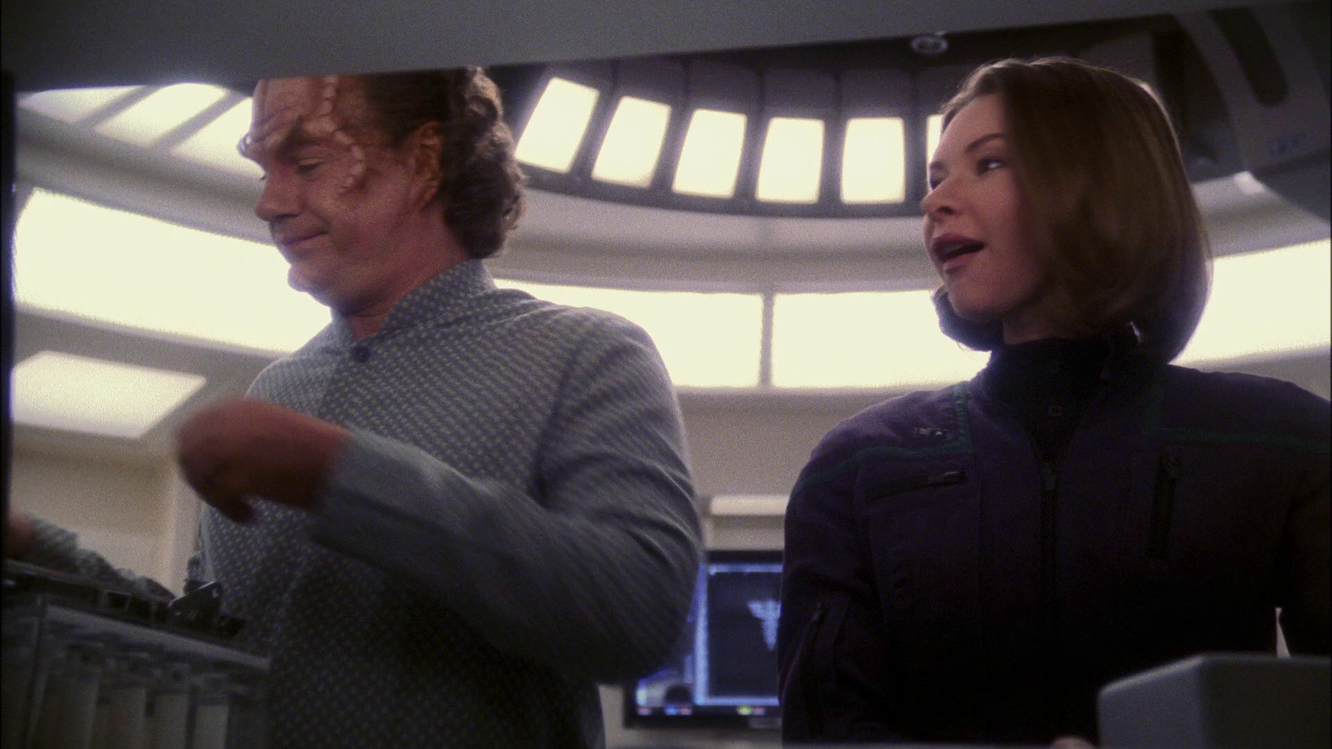 extant_StarTrek_ENT_1x13-DearDoctor_1649.jpg