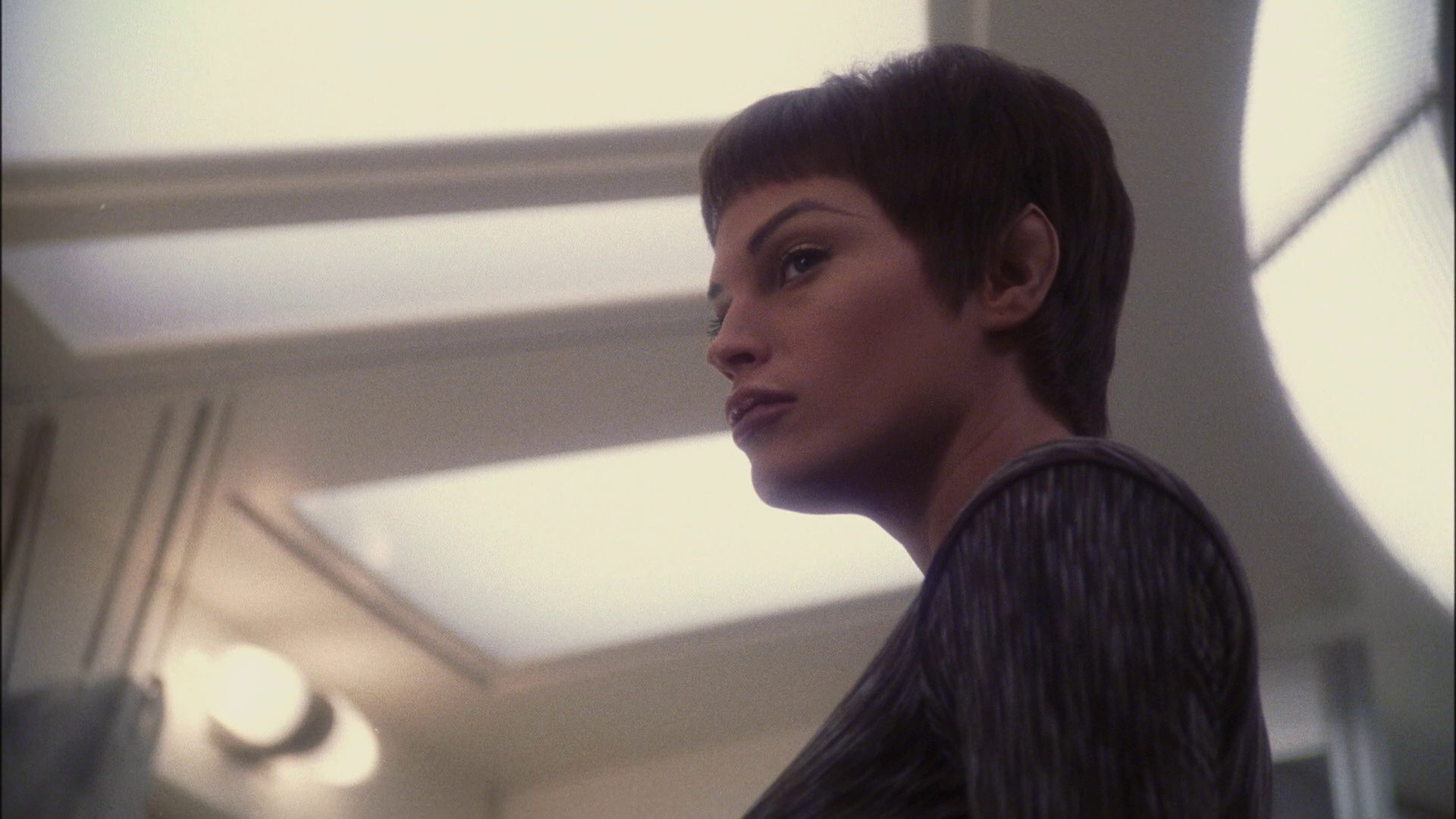 extant_StarTrek_ENT_1x13-DearDoctor_1705.jpg