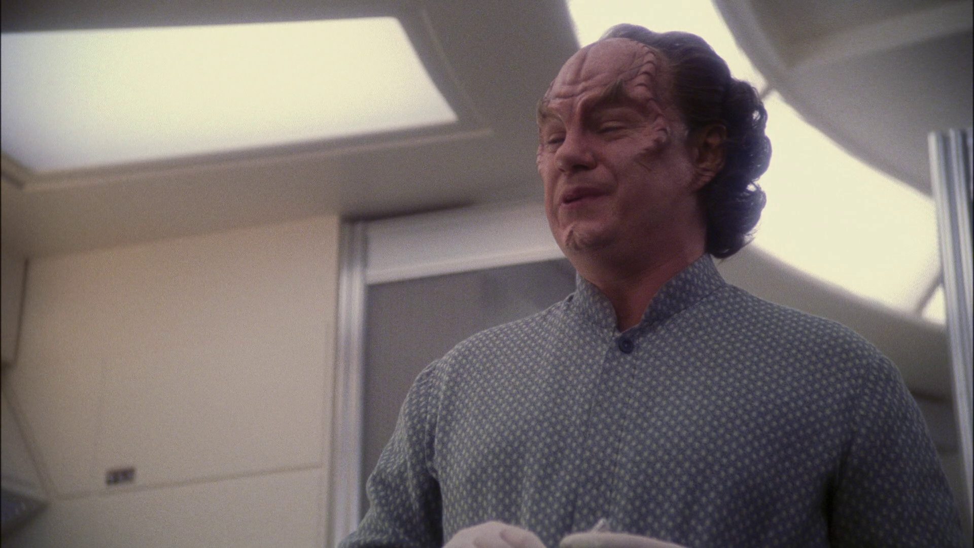 extant_StarTrek_ENT_1x13-DearDoctor_1784.jpg