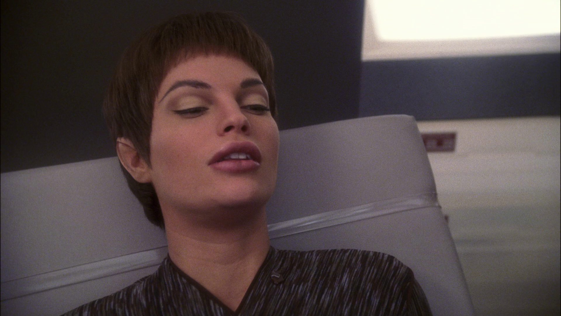 extant_StarTrek_ENT_1x13-DearDoctor_1800.jpg