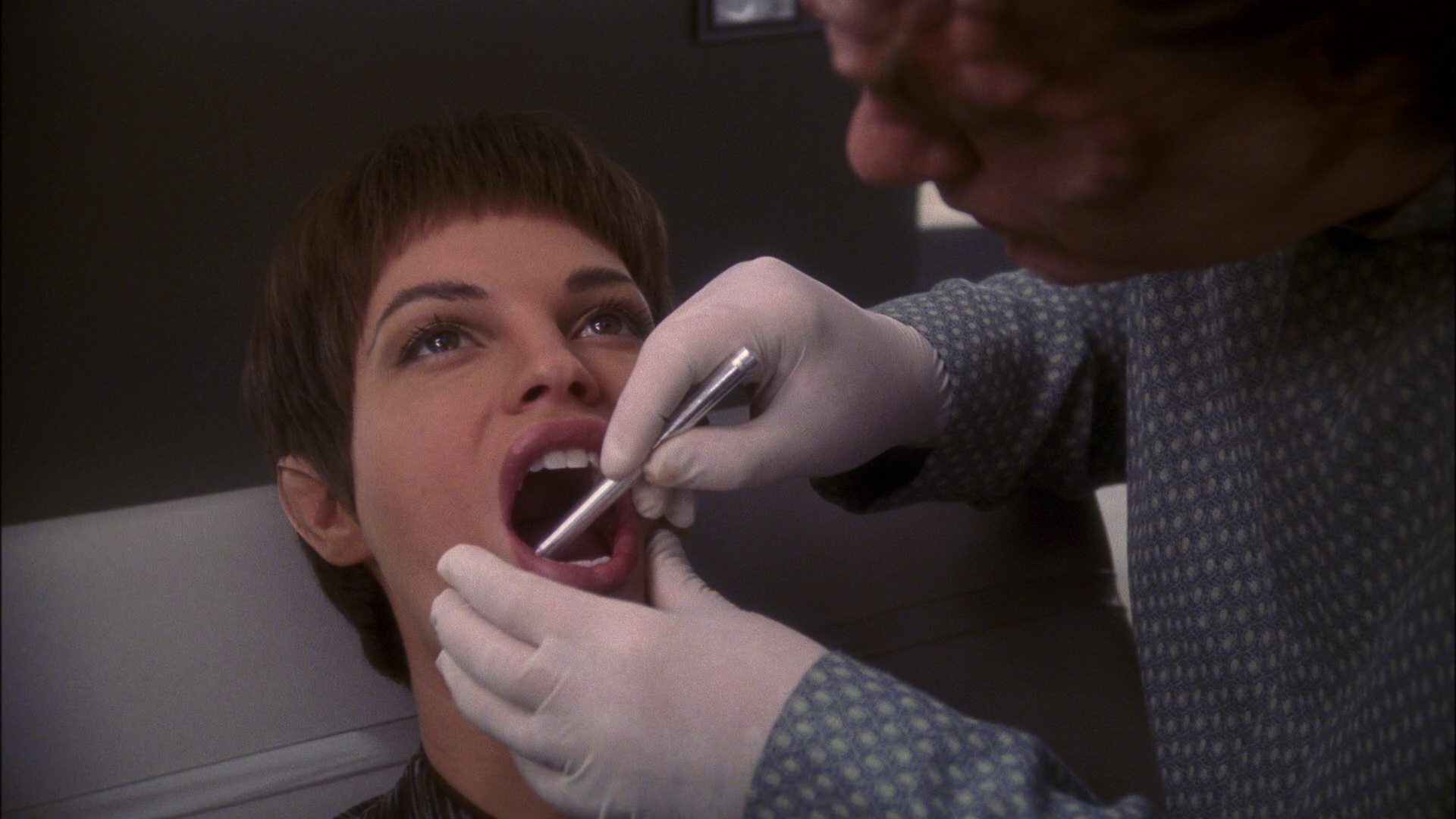 extant_StarTrek_ENT_1x13-DearDoctor_1829.jpg