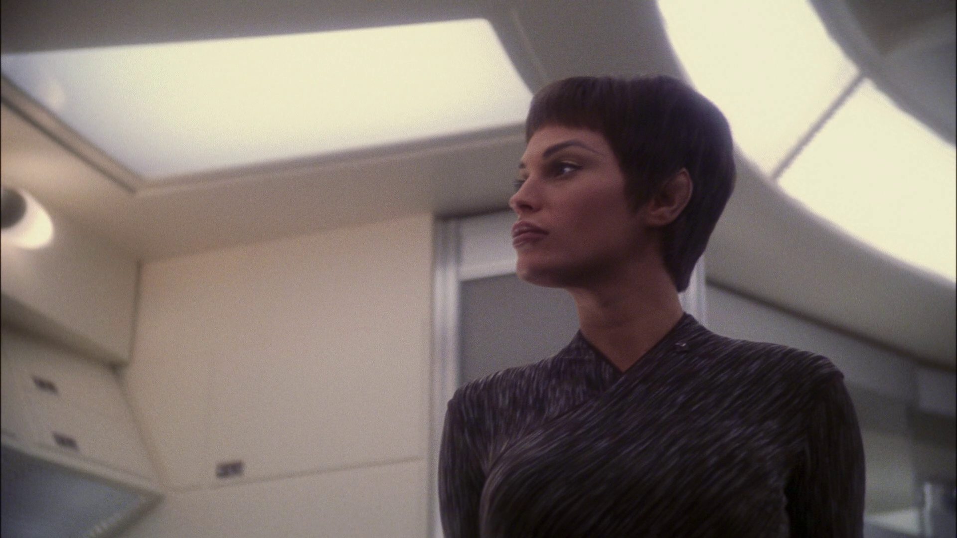 extant_StarTrek_ENT_1x13-DearDoctor_1846.jpg