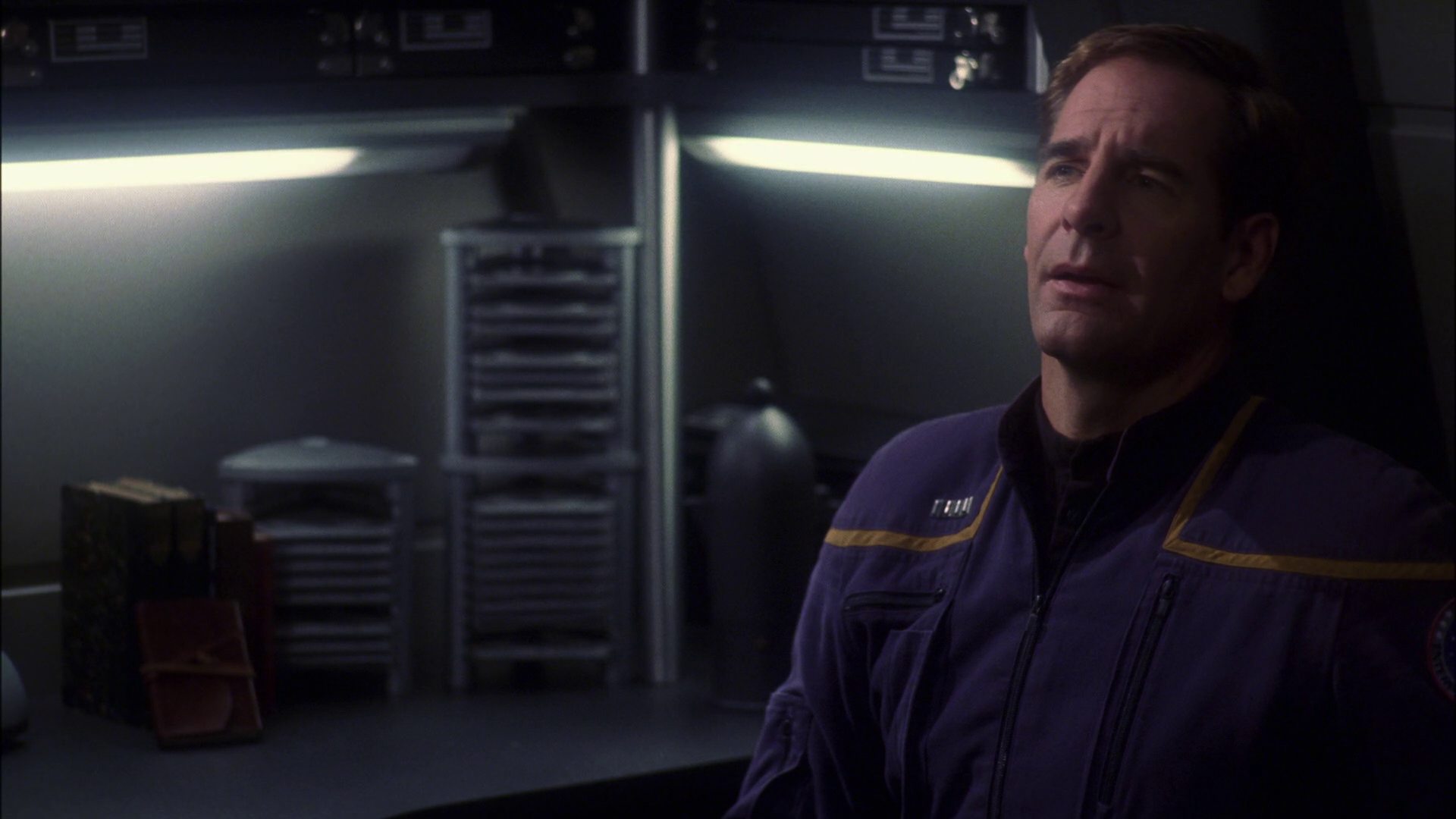 extant_StarTrek_ENT_1x13-DearDoctor_1892.jpg