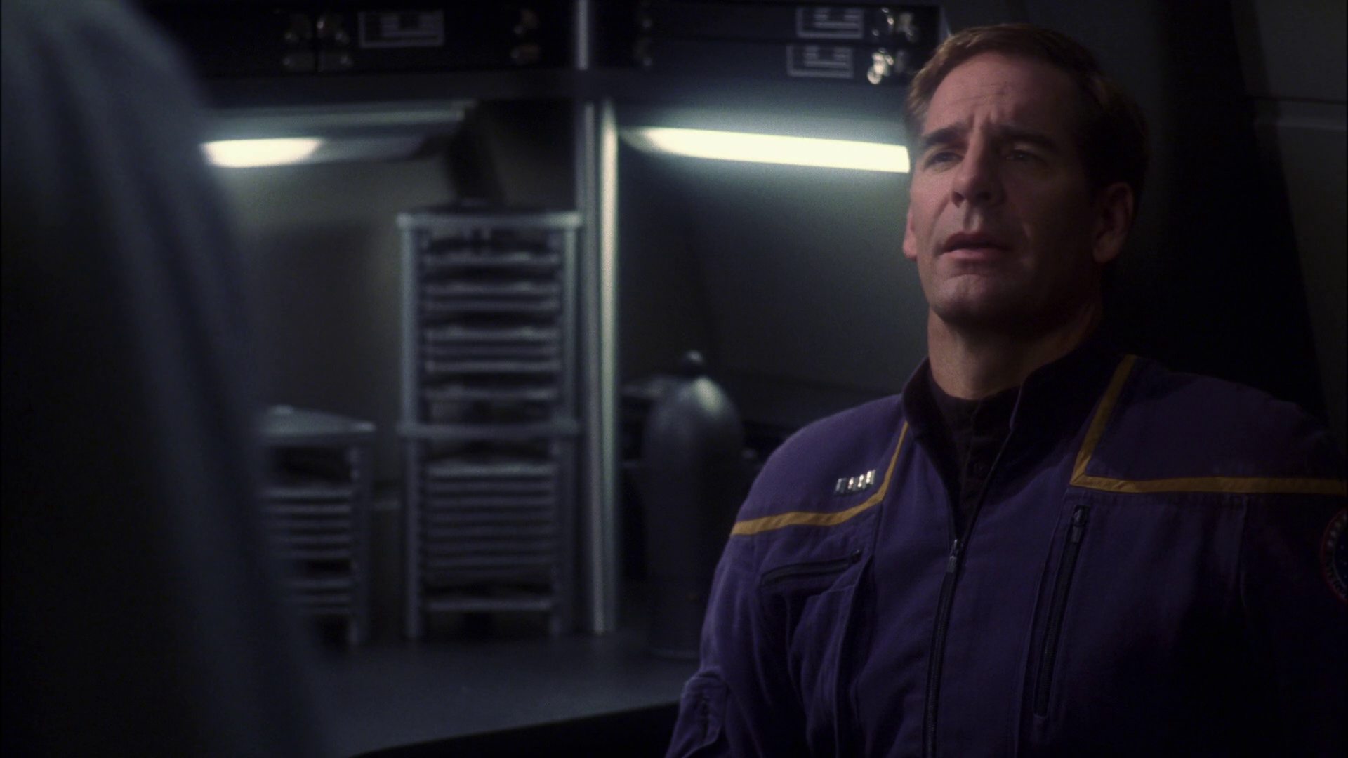 extant_StarTrek_ENT_1x13-DearDoctor_1893.jpg