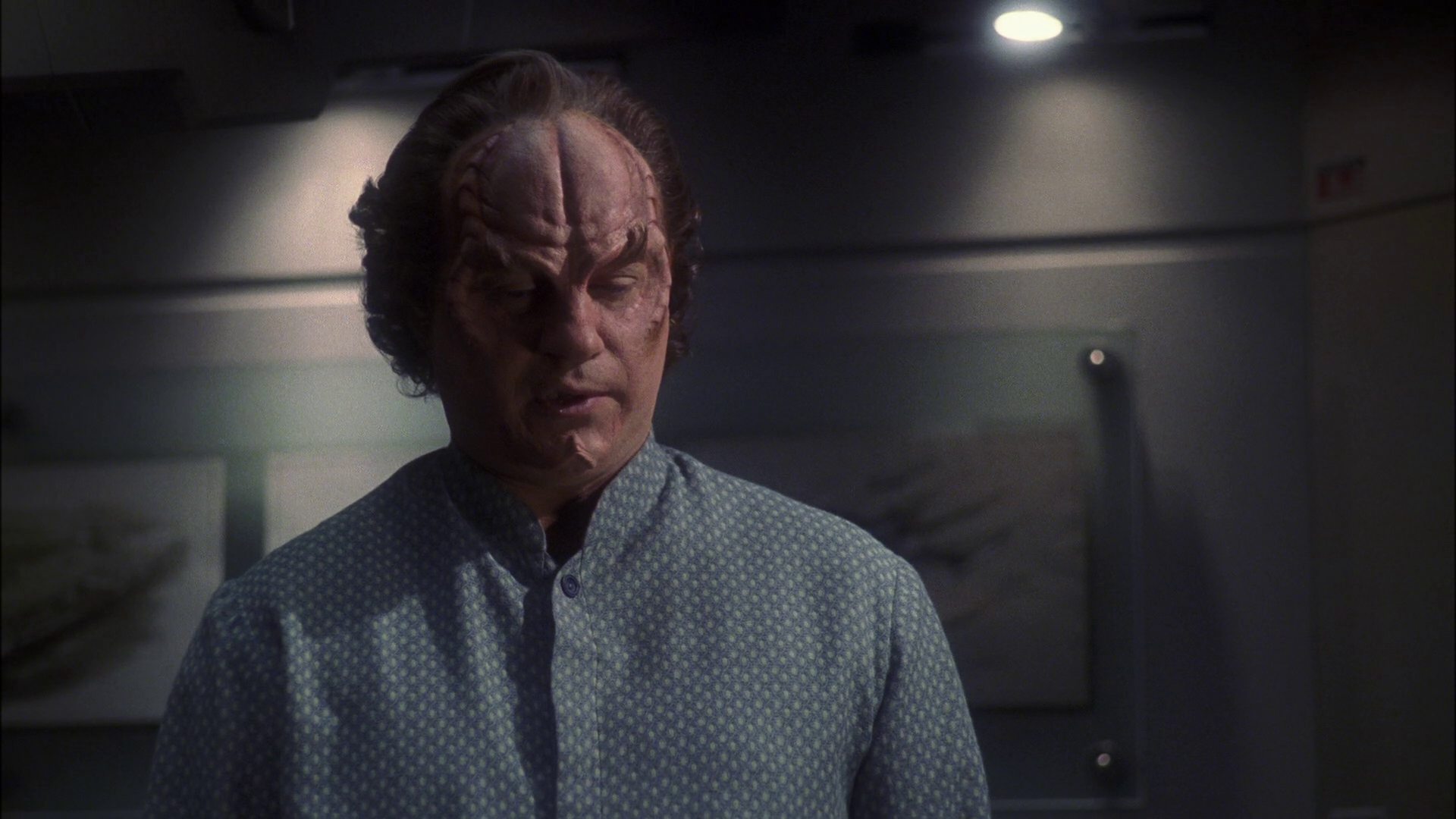 extant_StarTrek_ENT_1x13-DearDoctor_1908.jpg