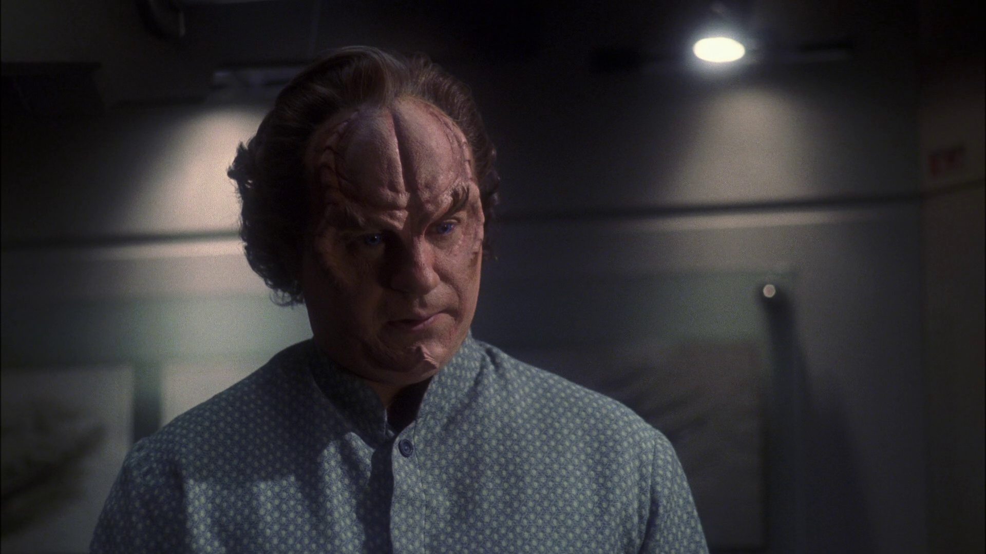 extant_StarTrek_ENT_1x13-DearDoctor_1922.jpg