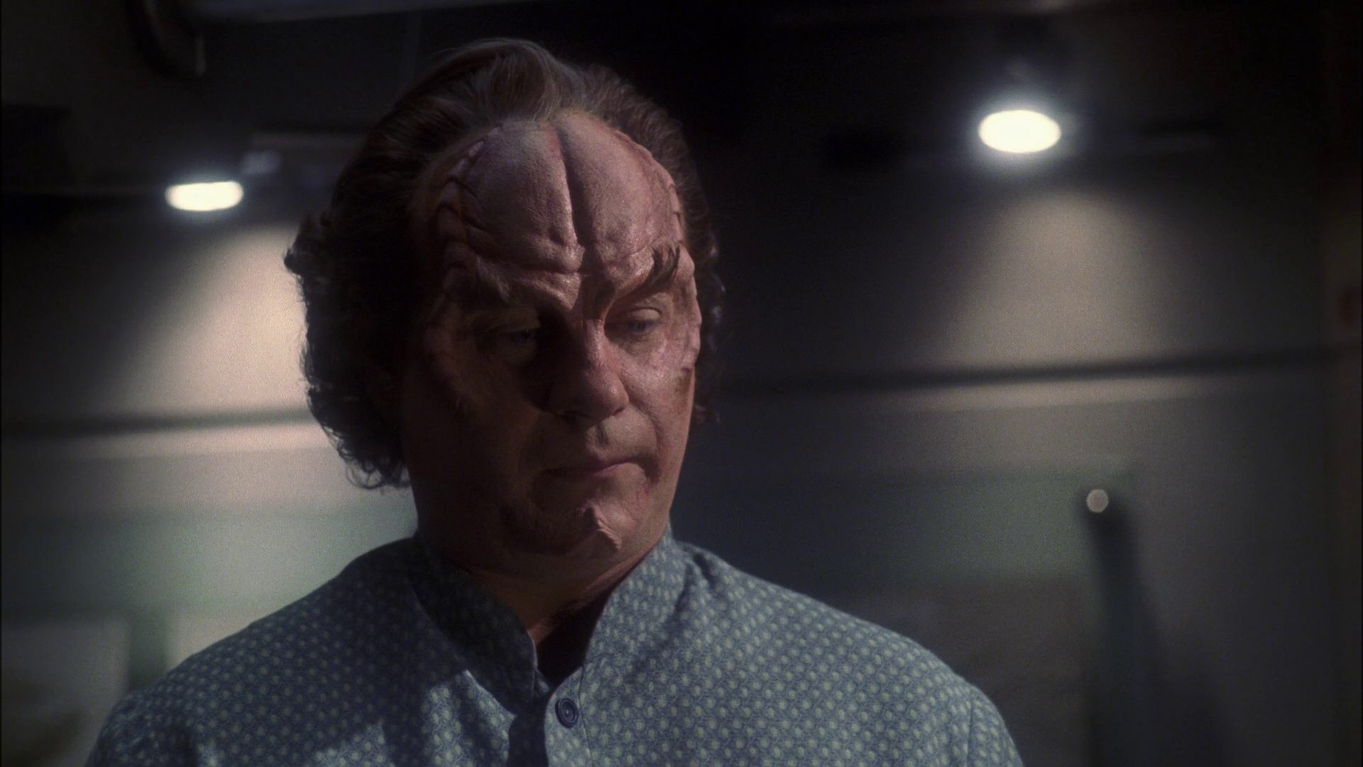 extant_StarTrek_ENT_1x13-DearDoctor_1936.jpg