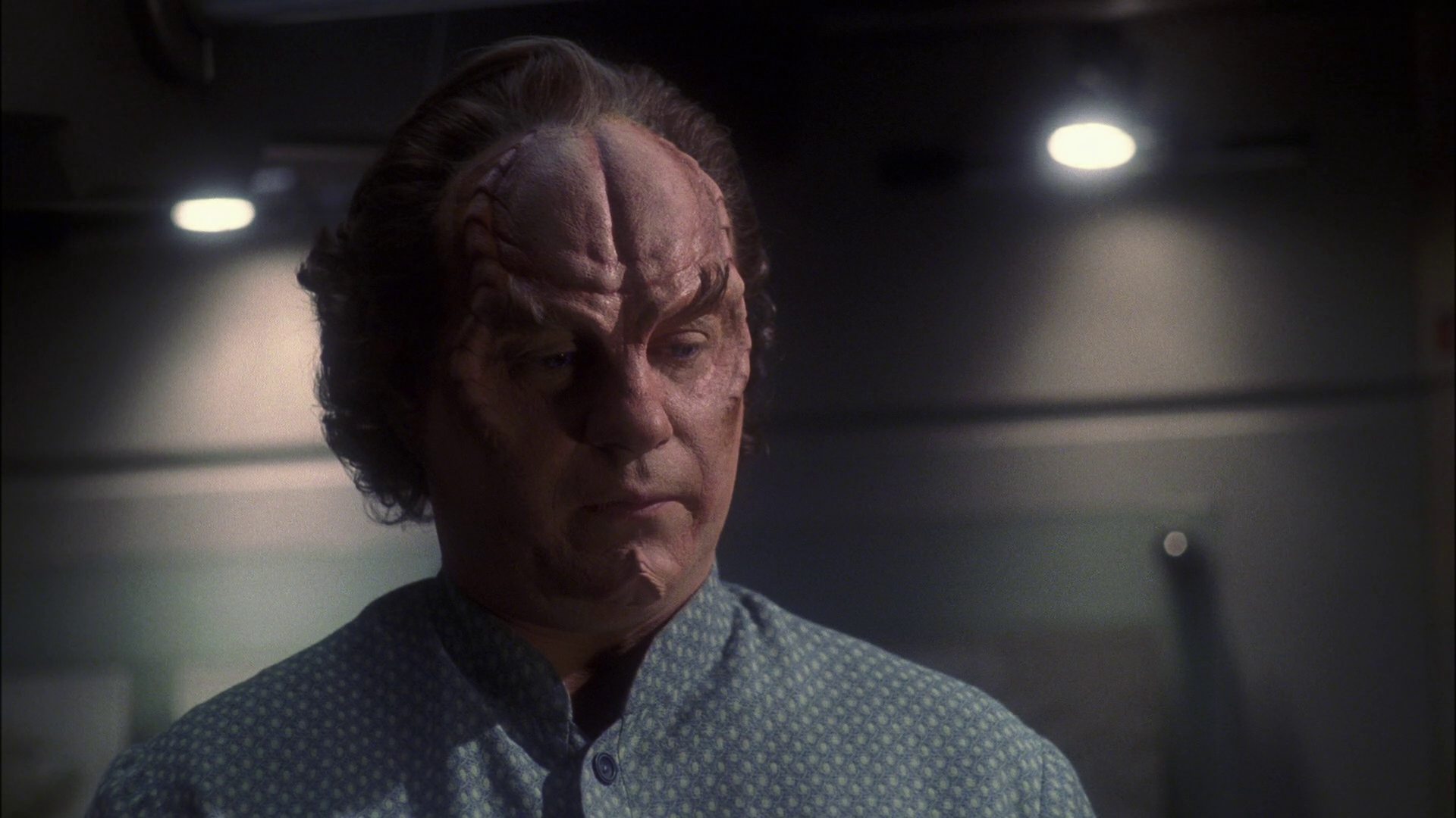 extant_StarTrek_ENT_1x13-DearDoctor_1937.jpg