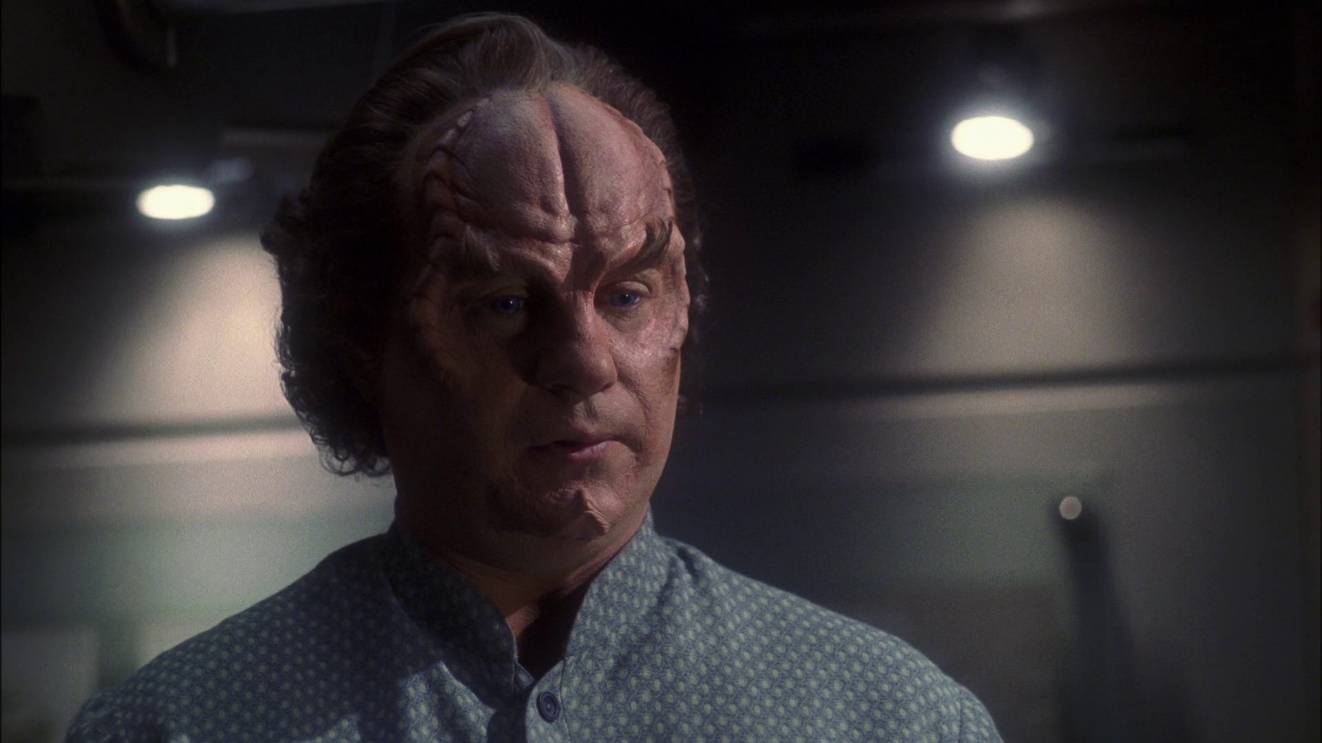 extant_StarTrek_ENT_1x13-DearDoctor_1940.jpg