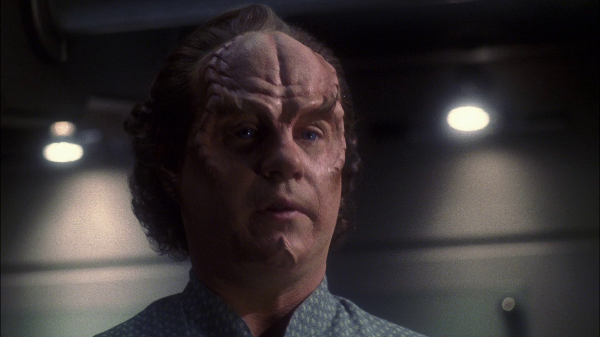 extant_StarTrek_ENT_1x13-DearDoctor_1975.jpg