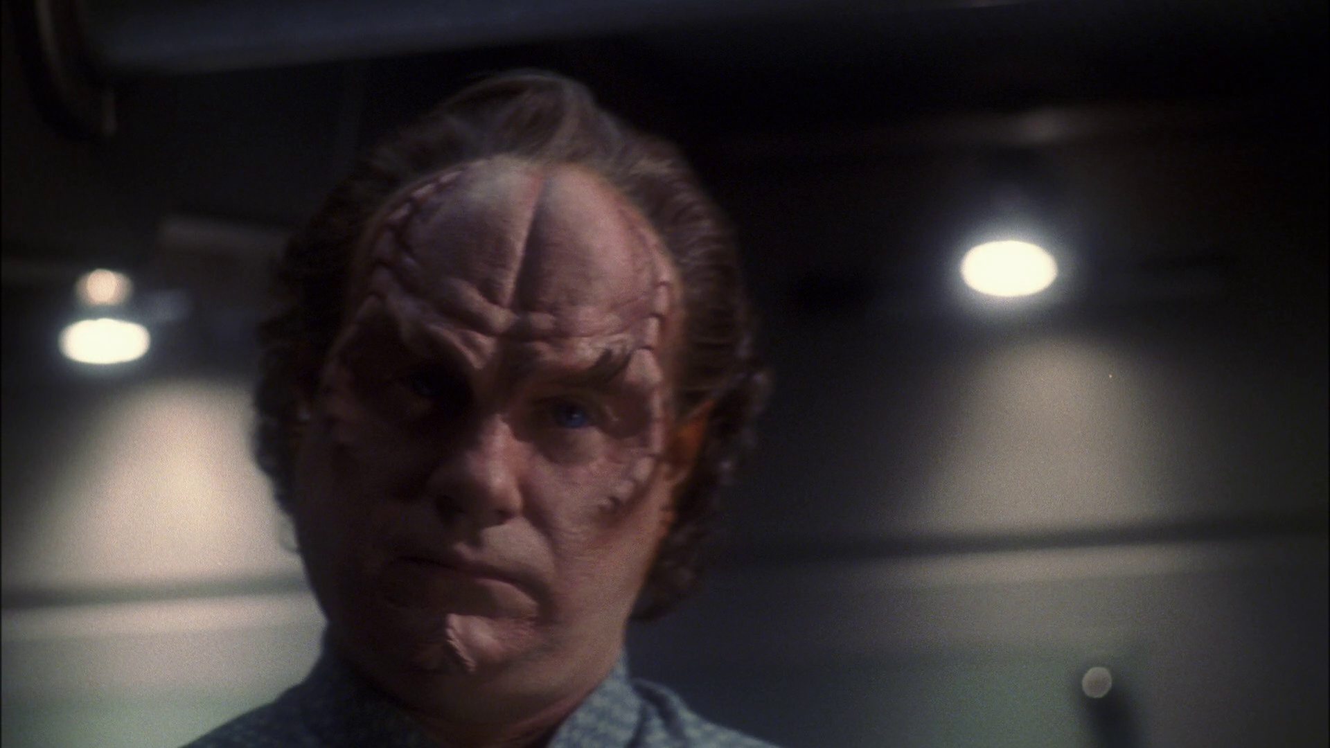 extant_StarTrek_ENT_1x13-DearDoctor_1983.jpg