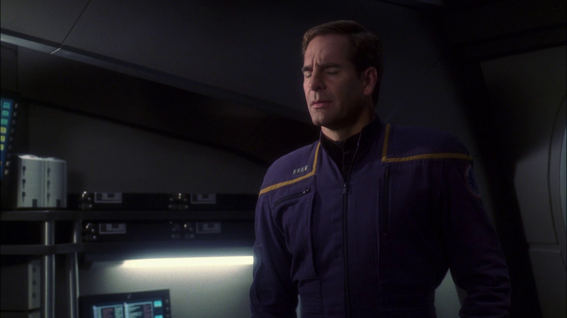 extant_StarTrek_ENT_1x13-DearDoctor_1991.jpg