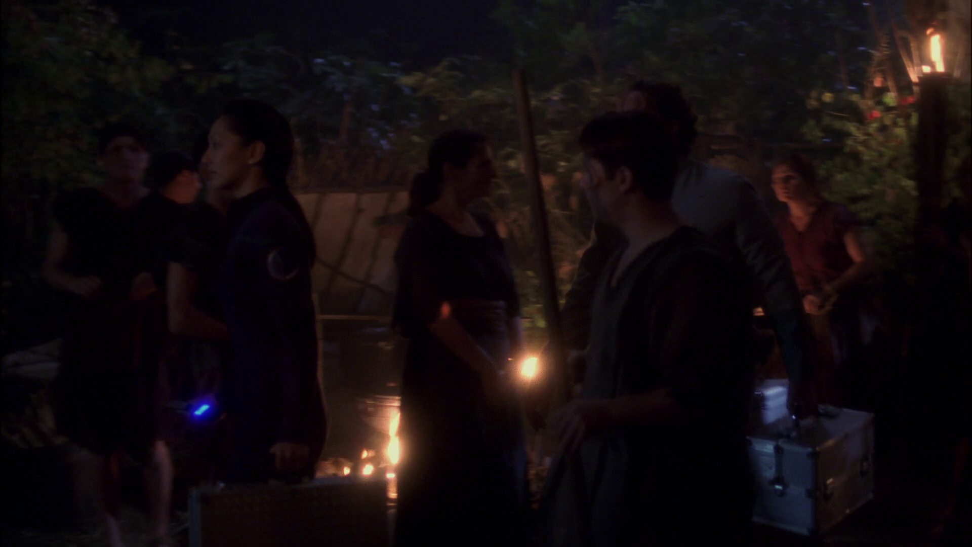extant_StarTrek_ENT_1x13-DearDoctor_2071.jpg
