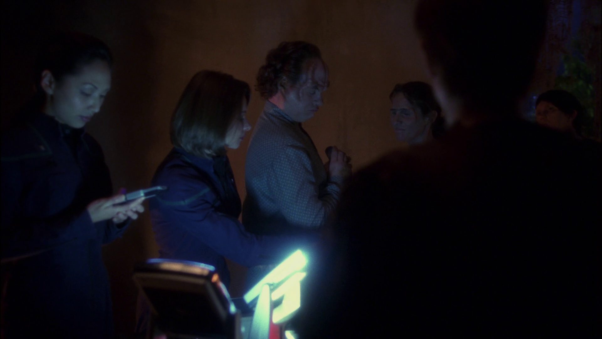 extant_StarTrek_ENT_1x13-DearDoctor_2291.jpg