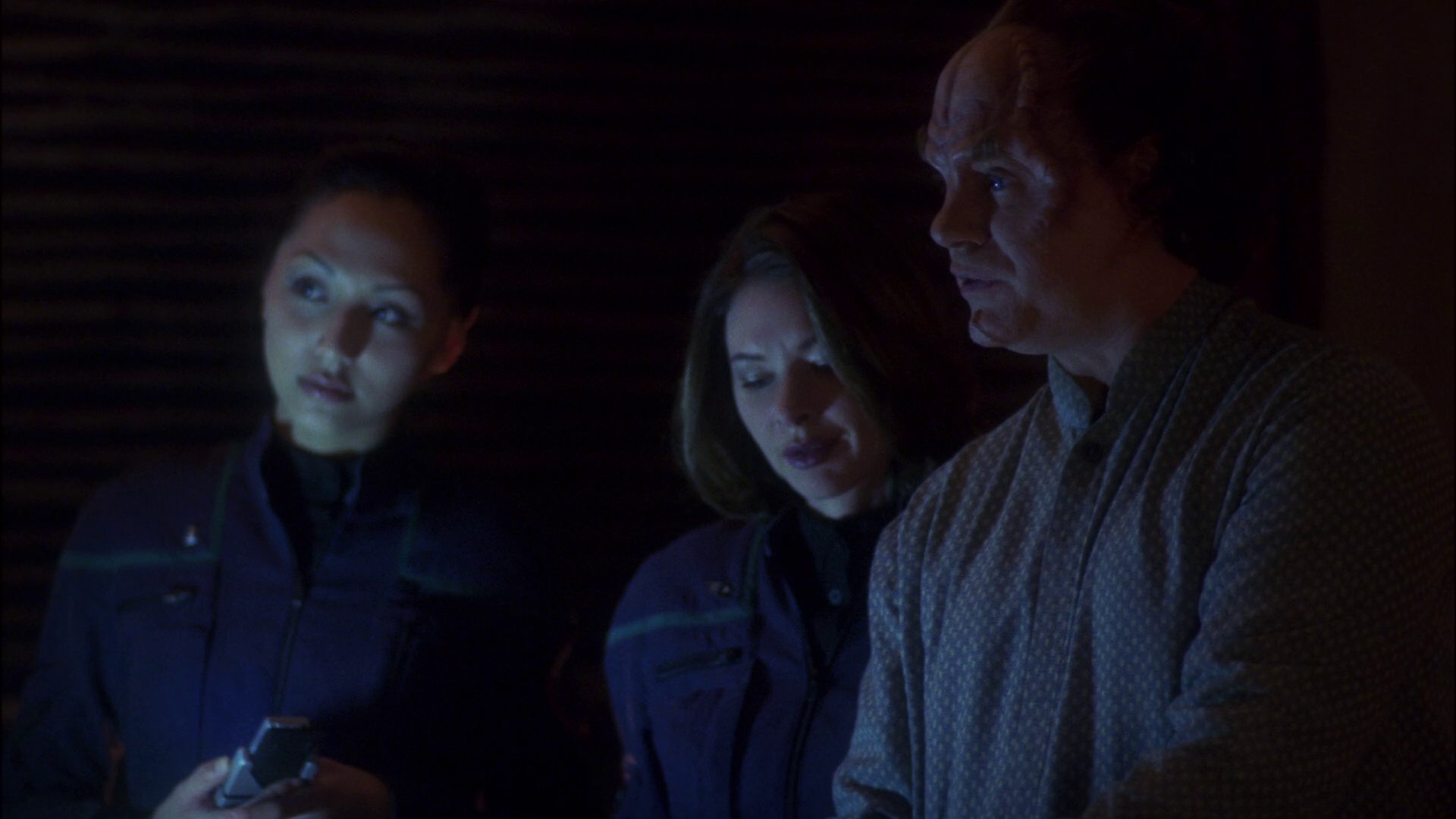 extant_StarTrek_ENT_1x13-DearDoctor_2349.jpg